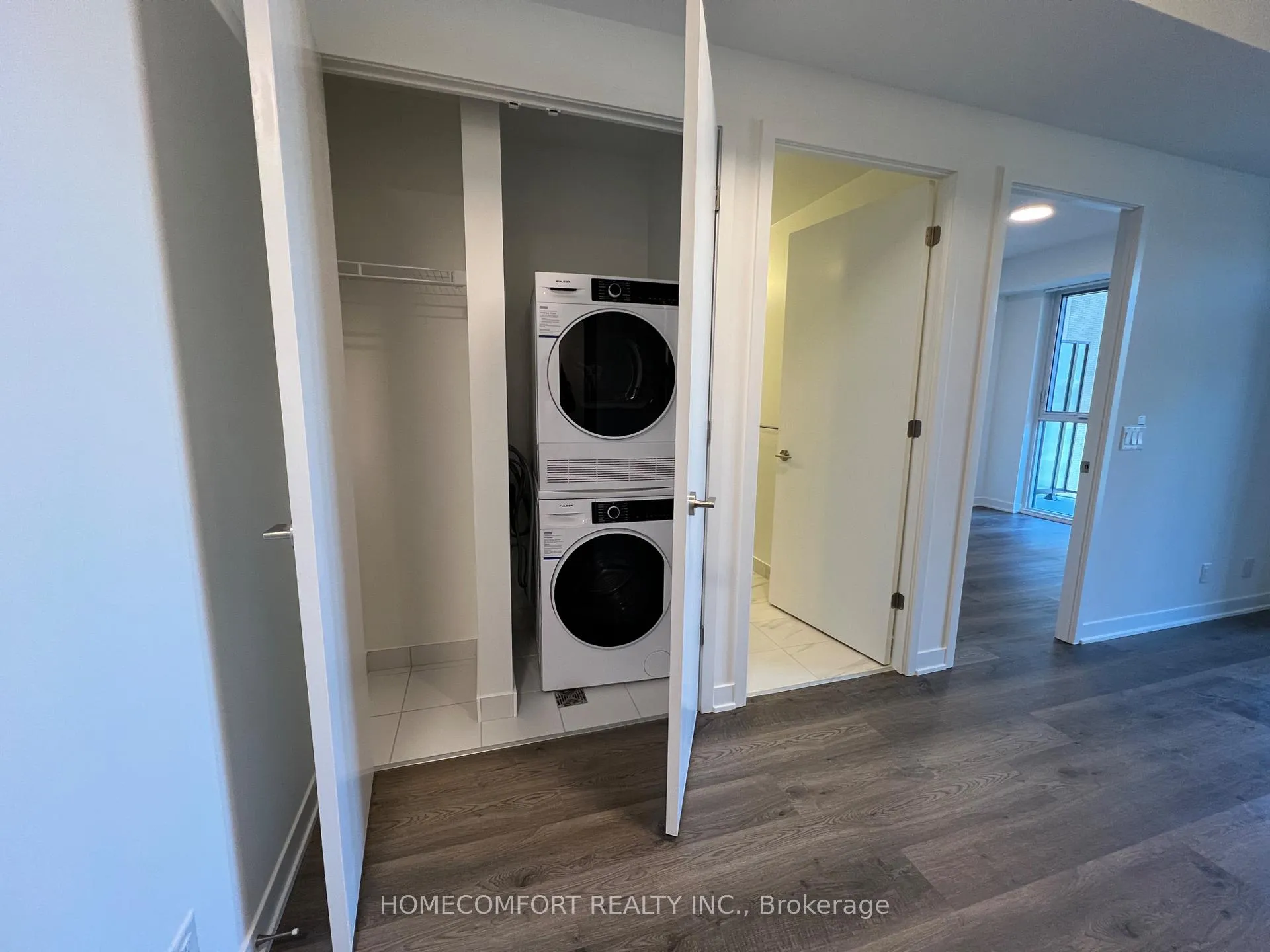 Photo 3 of Unit 1601, 180 Front Street E, Toronto, Moss Park — HOMEH