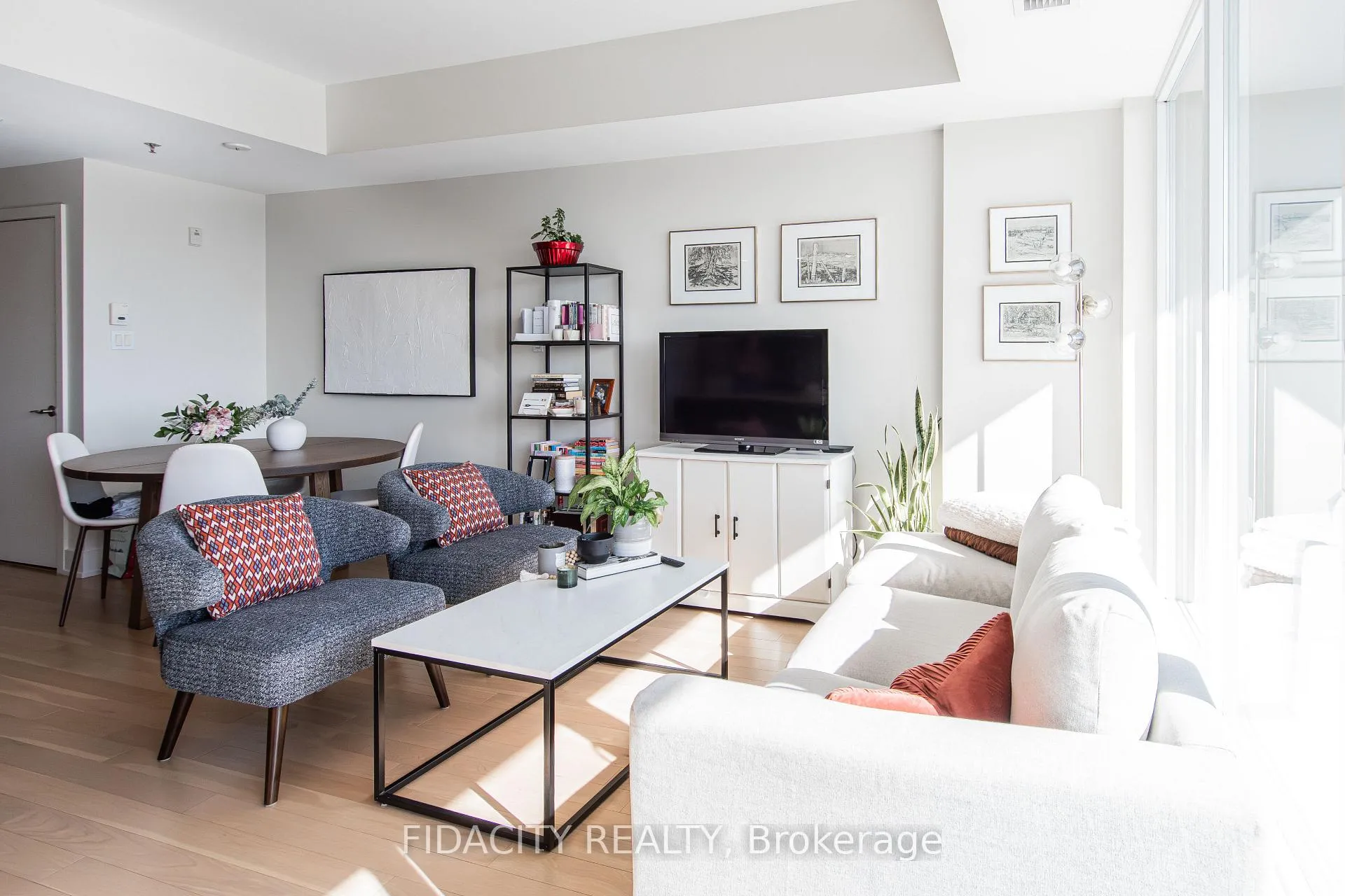 Photo 5 of Unit 802, 98 Richmond Road, Ottawa, Westboro/Hampton Park — HOMEH