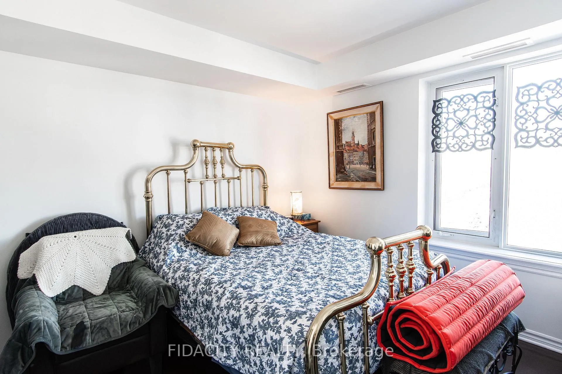 Photo 8 of Unit 907, 314 Central Park Drive, Ottawa, Central Park — HOMEH