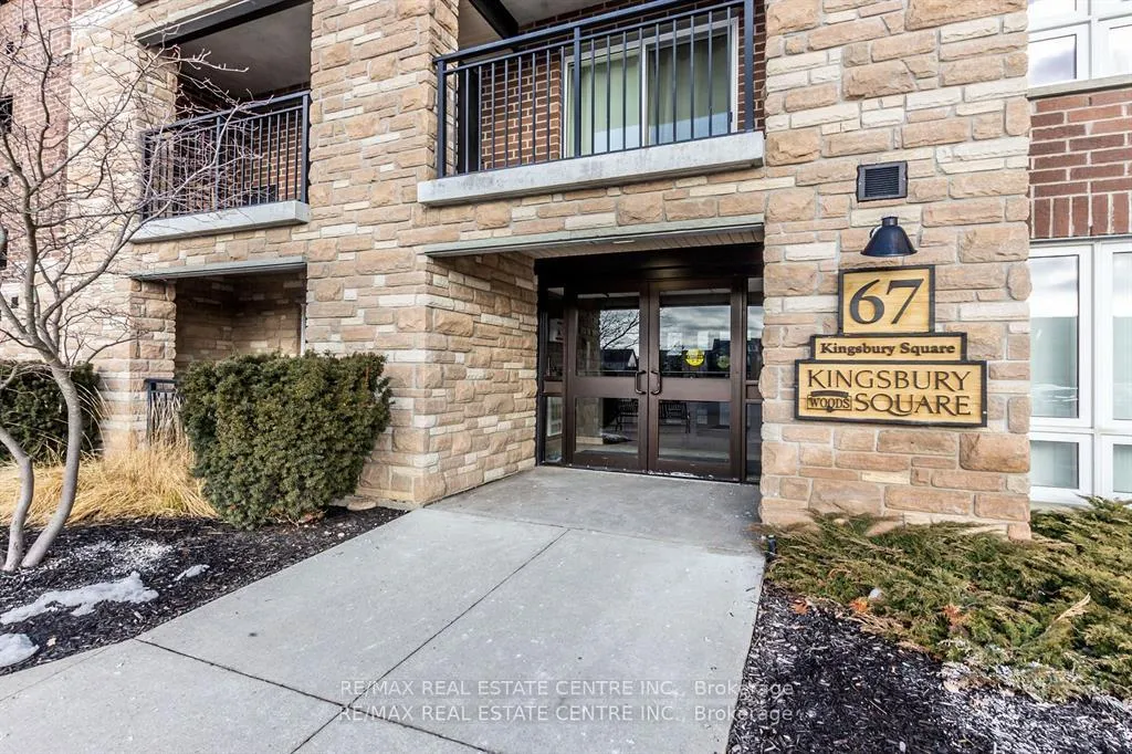 Photo 4 of Unit 201, 67 Kingsbury Square, Guelph, Pineridge/Westminster Woods — HOMEH