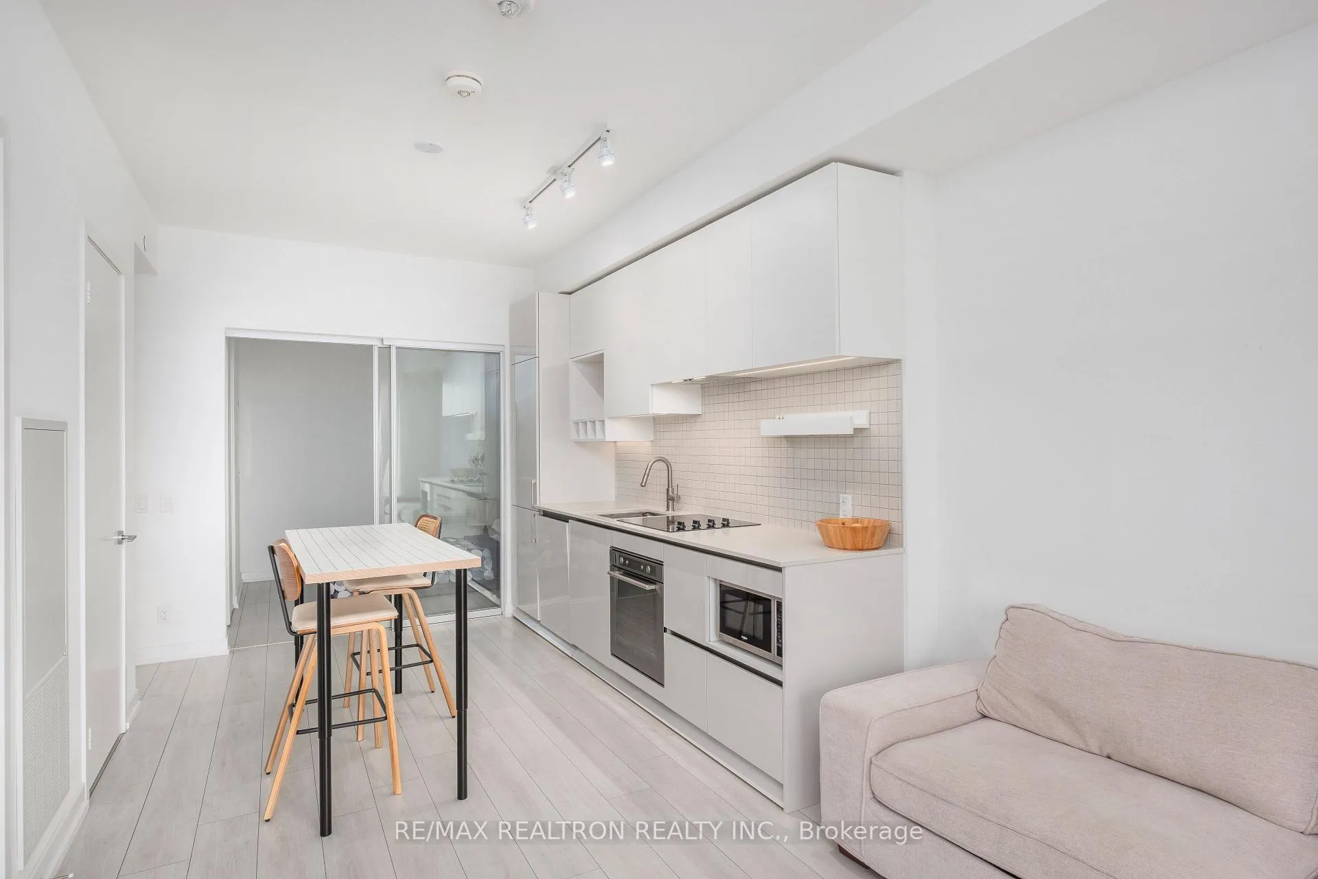 Photo 6 of Unit 4005, 950 Portage Parkway, Vaughan, Vaughan Corporate Centre — HOMEH