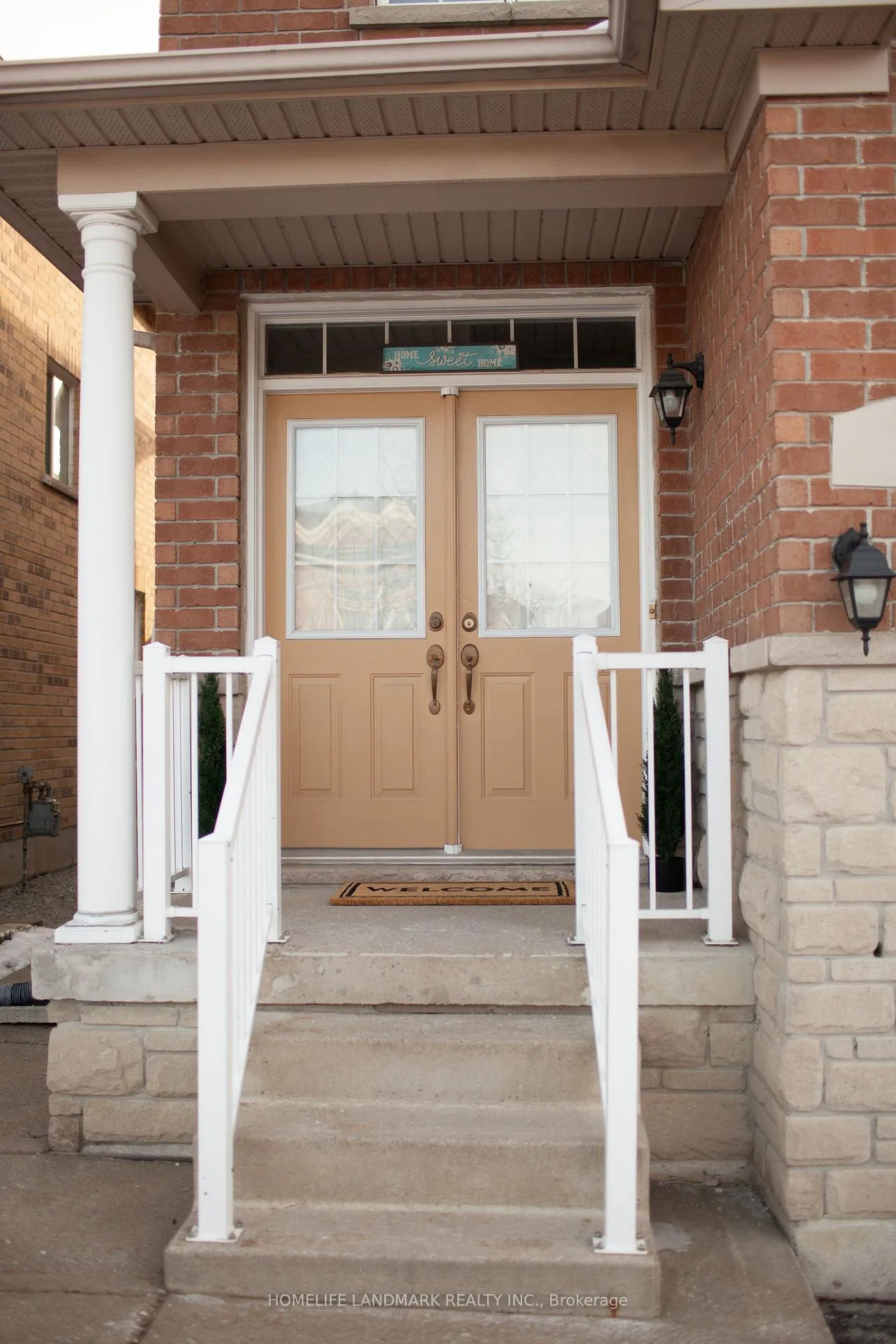 Front of 24 Cherryplum Way
