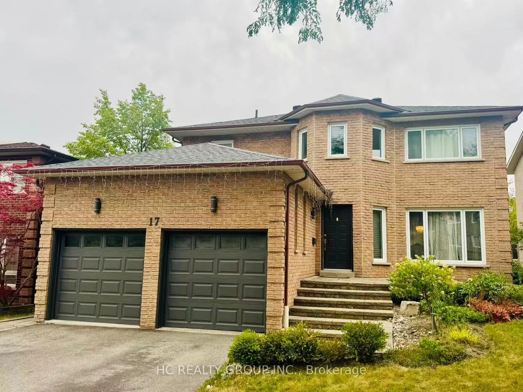 Photo 1 of Unit #LOWER, 17 Cawker Court, Whitby, Blue Grass Meadows — HOMEH