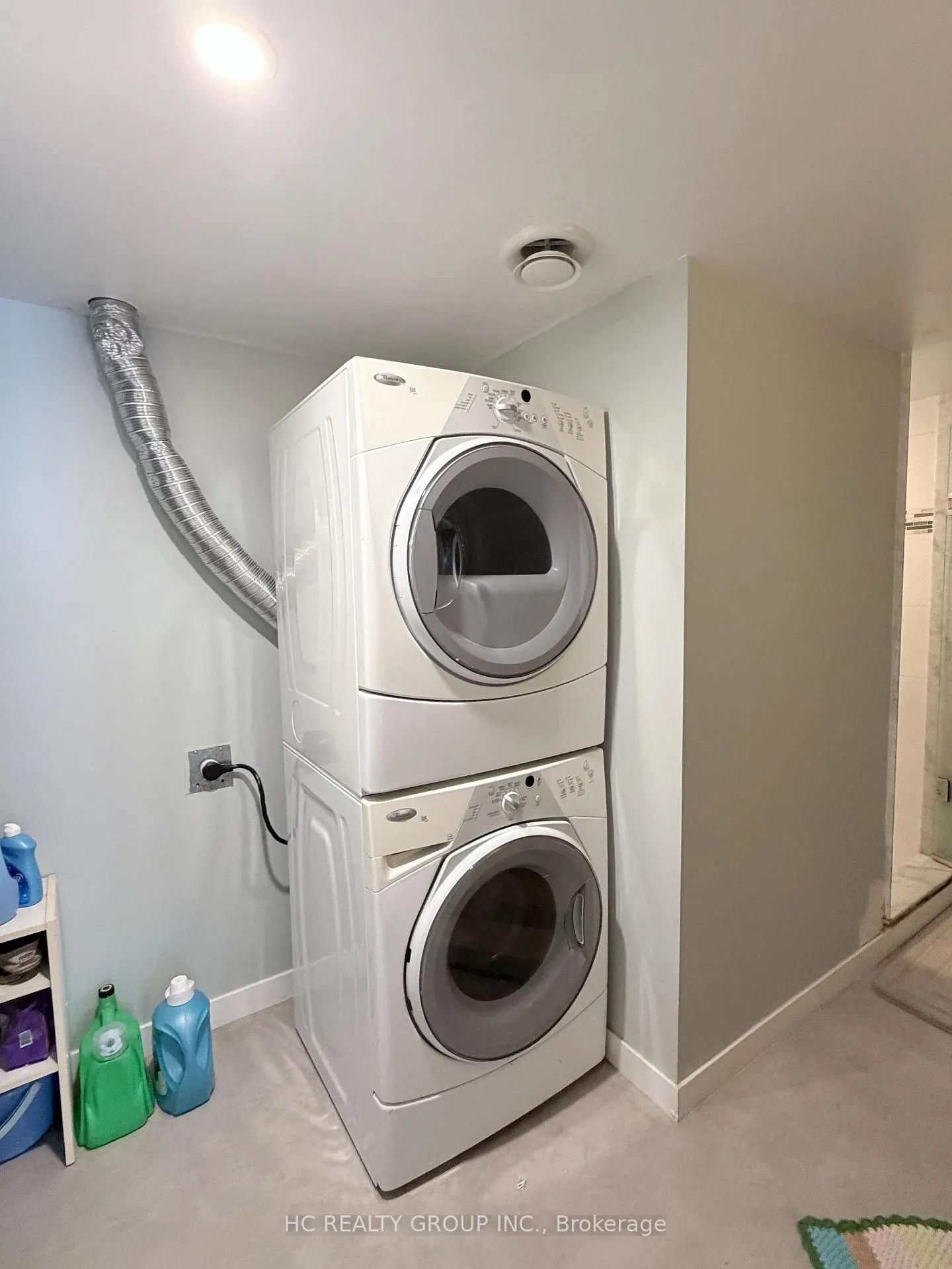 Photo 11 of Unit #LOWER, 17 Cawker Court, Whitby, Blue Grass Meadows — HOMEH