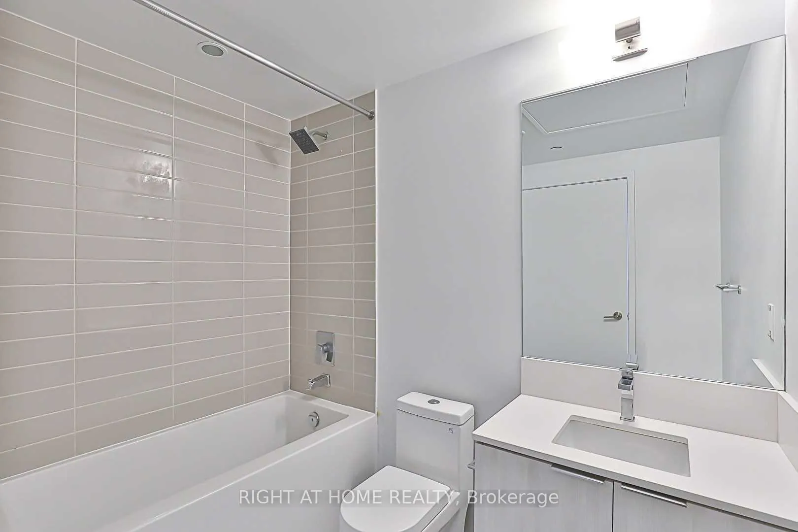 Photo 11 of Unit 5210, 181 Dundas Street E, Toronto, Church-Yonge Corridor — HOMEH