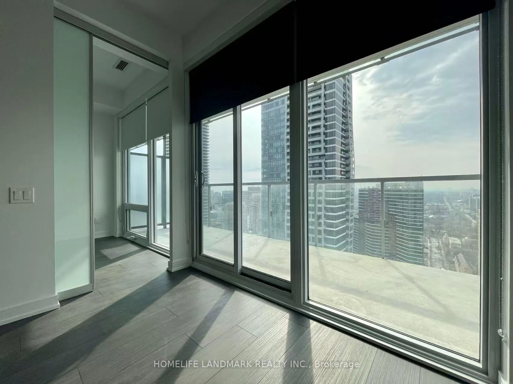 Photo 7 of Unit 3711, 3 Gloucester Street, Toronto, Church-Yonge Corridor — HOMEH
