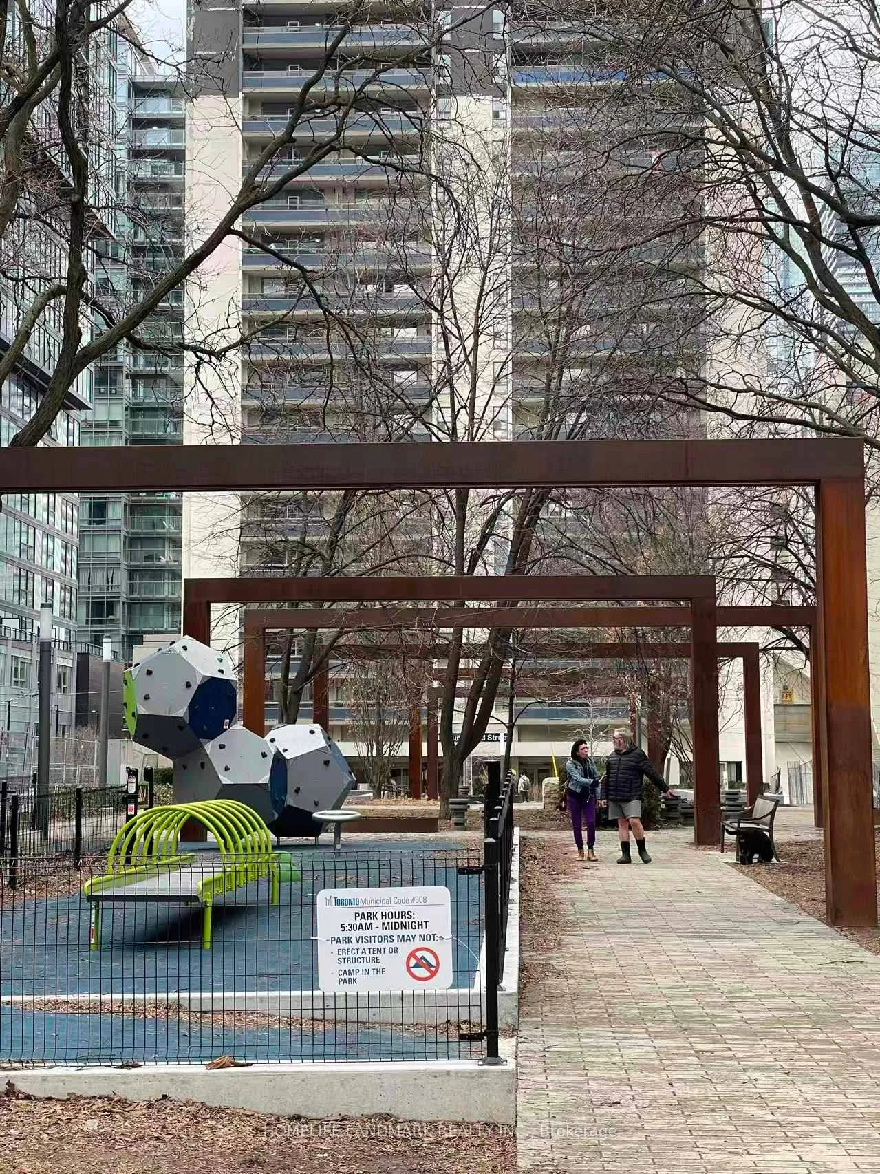 Photo 11 of Unit 3711, 3 Gloucester Street, Toronto, Church-Yonge Corridor — HOMEH
