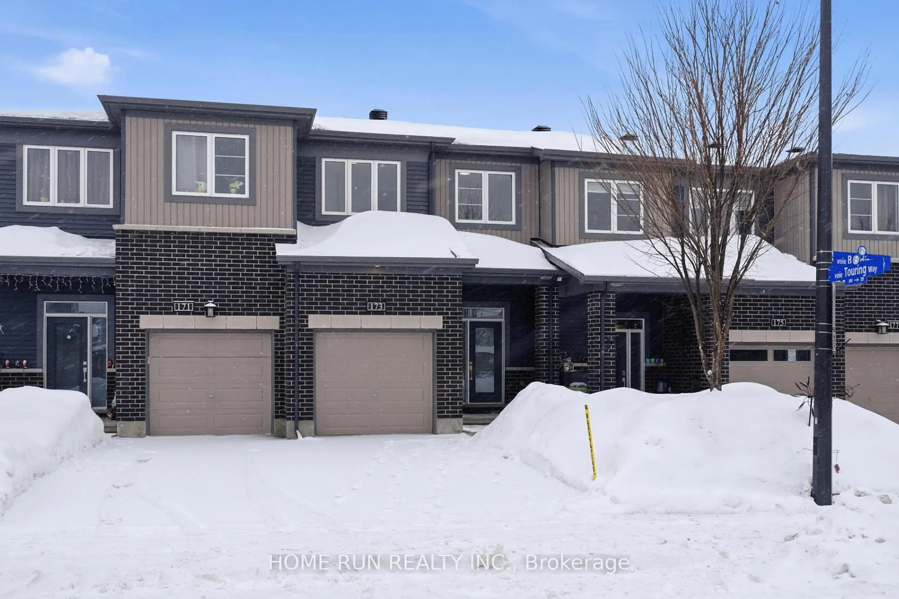 Photo 1 of 173 Bending Way, Ottawa, Barrhaven - Hearts Desire — HOMEH