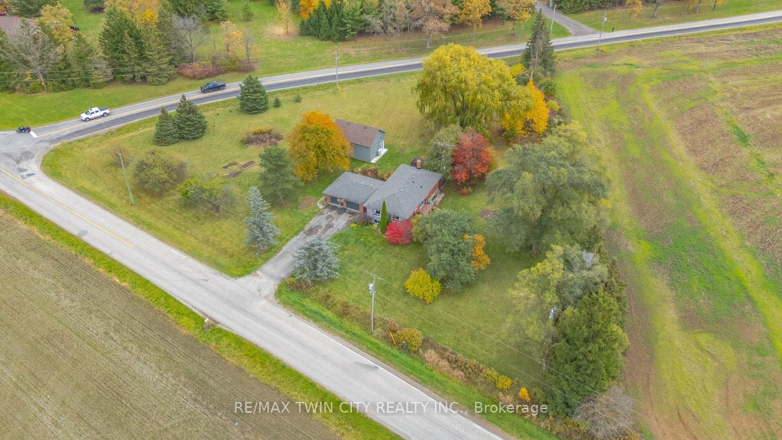 Photo 6 of 2090 Lost Mile Road, Brant, Brantford Twp — HOMEH