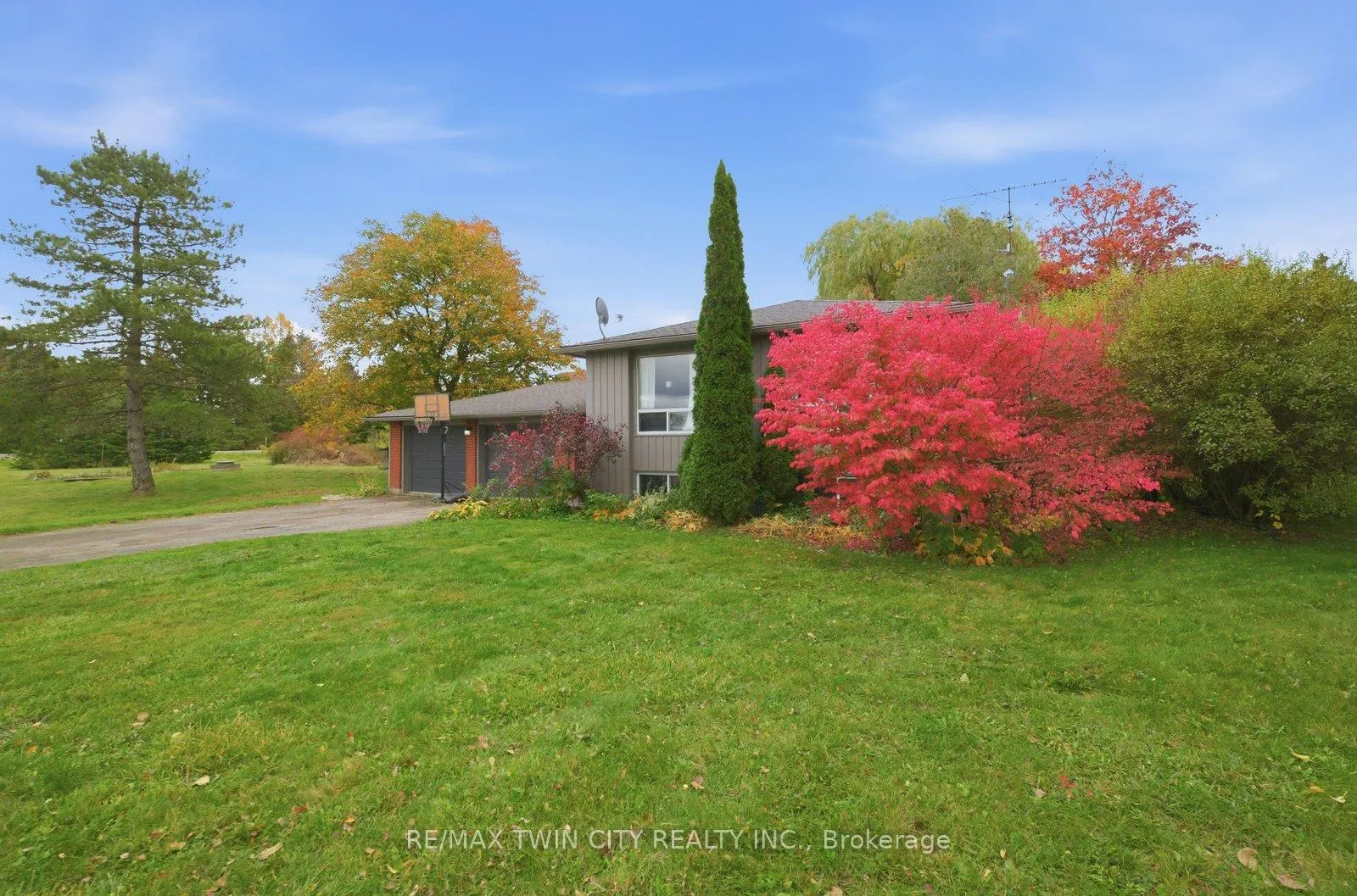Photo 7 of 2090 Lost Mile Road, Brant, Brantford Twp — HOMEH