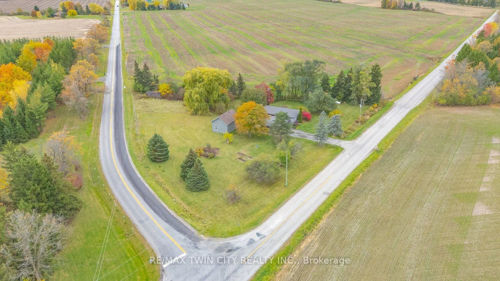 Photo 37 of 2090 Lost Mile Road, Brant, Brantford Twp — HOMEH