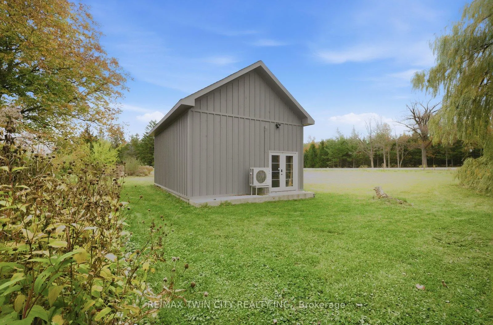 Photo 41 of 2090 Lost Mile Road, Brant, Brantford Twp — HOMEH