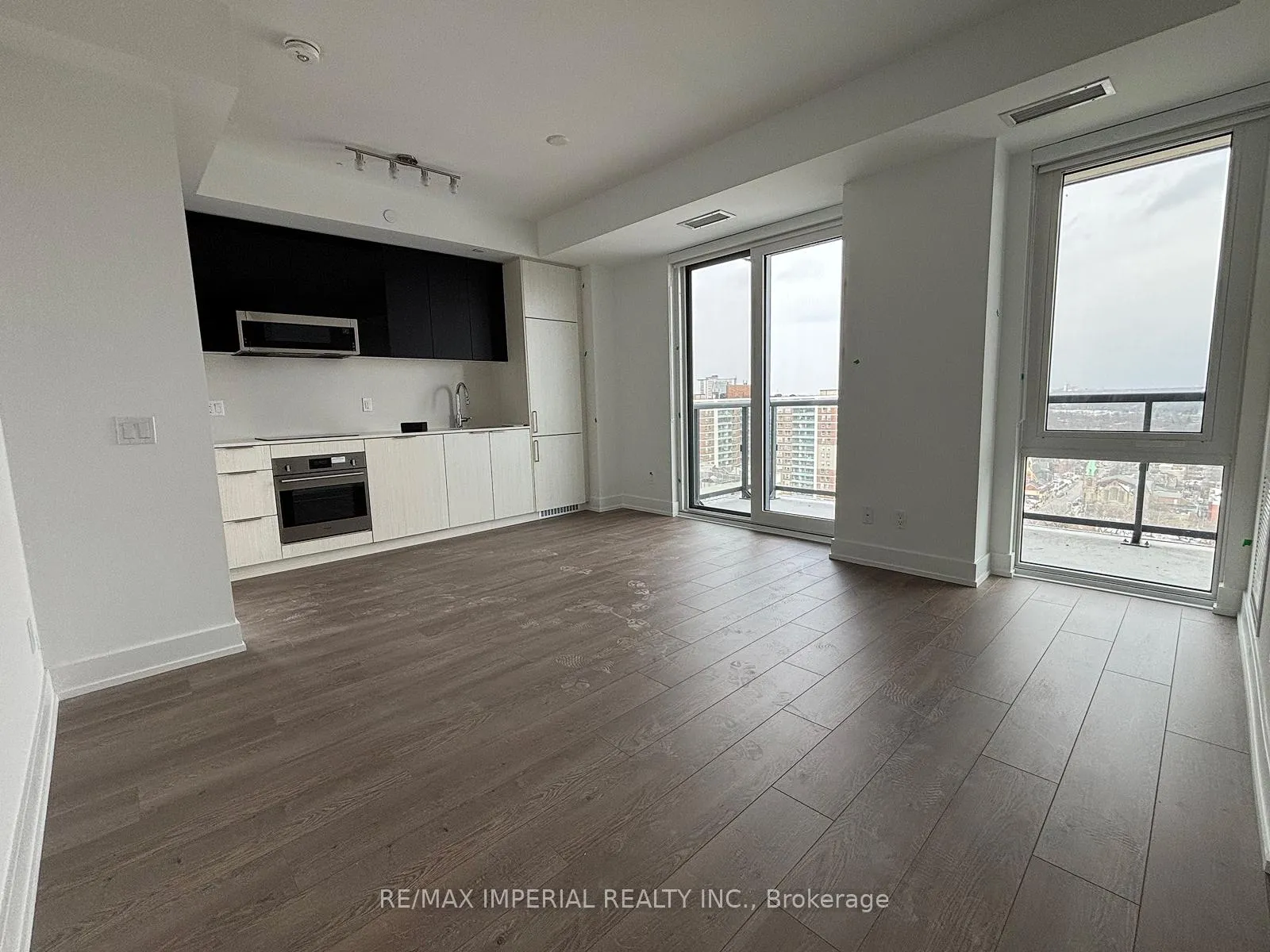Photo 7 of Unit 2211, 308 Jarvis Street, Toronto, Church-Yonge Corridor — HOMEH