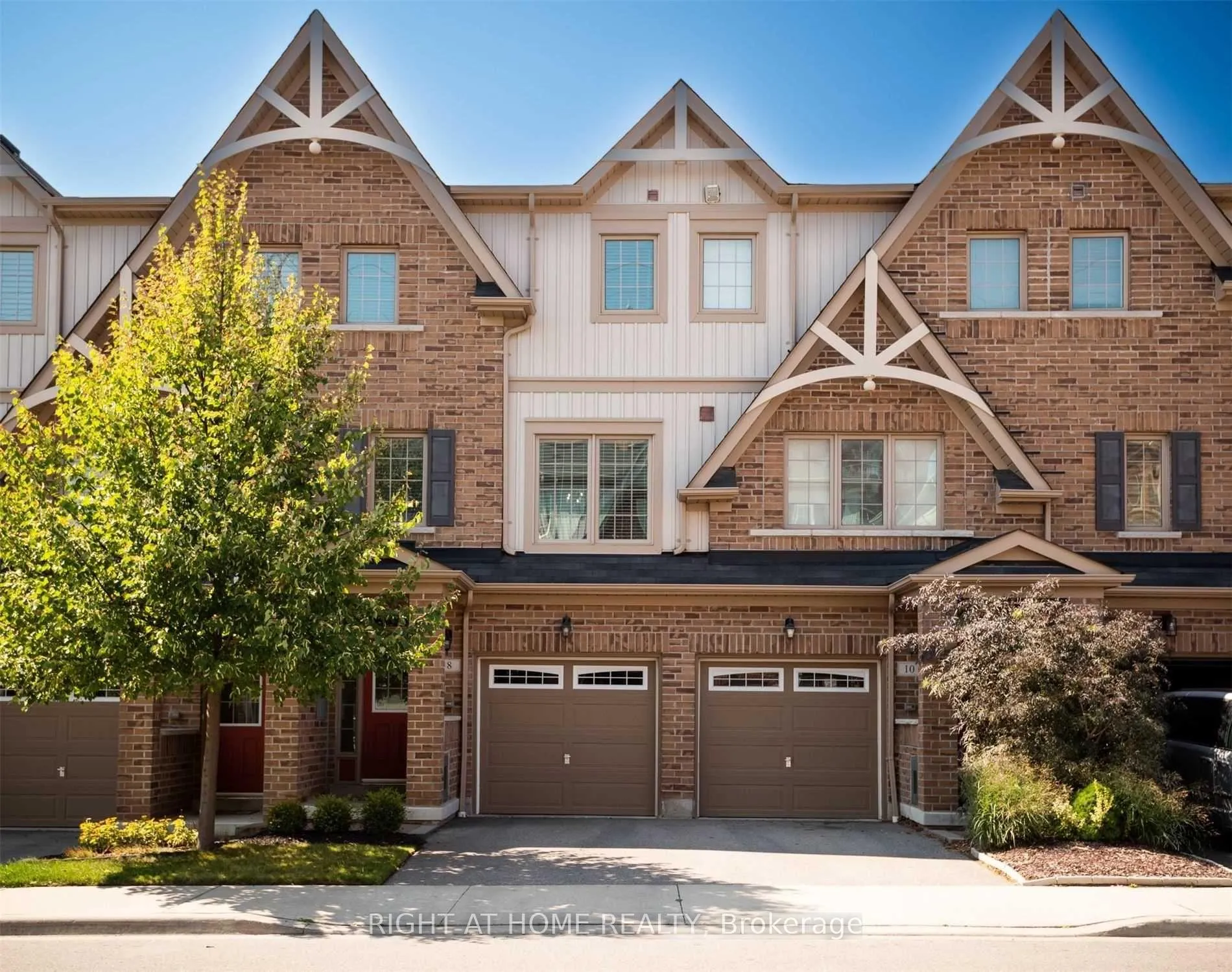 Photo 1 of 8 Magpie Way, Whitby, Blue Grass Meadows — HOMEH