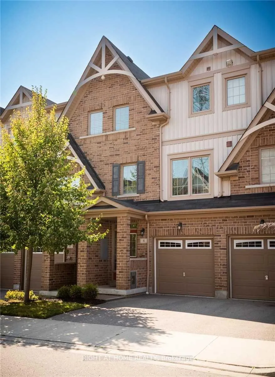 Photo 2 of 8 Magpie Way, Whitby, Blue Grass Meadows — HOMEH