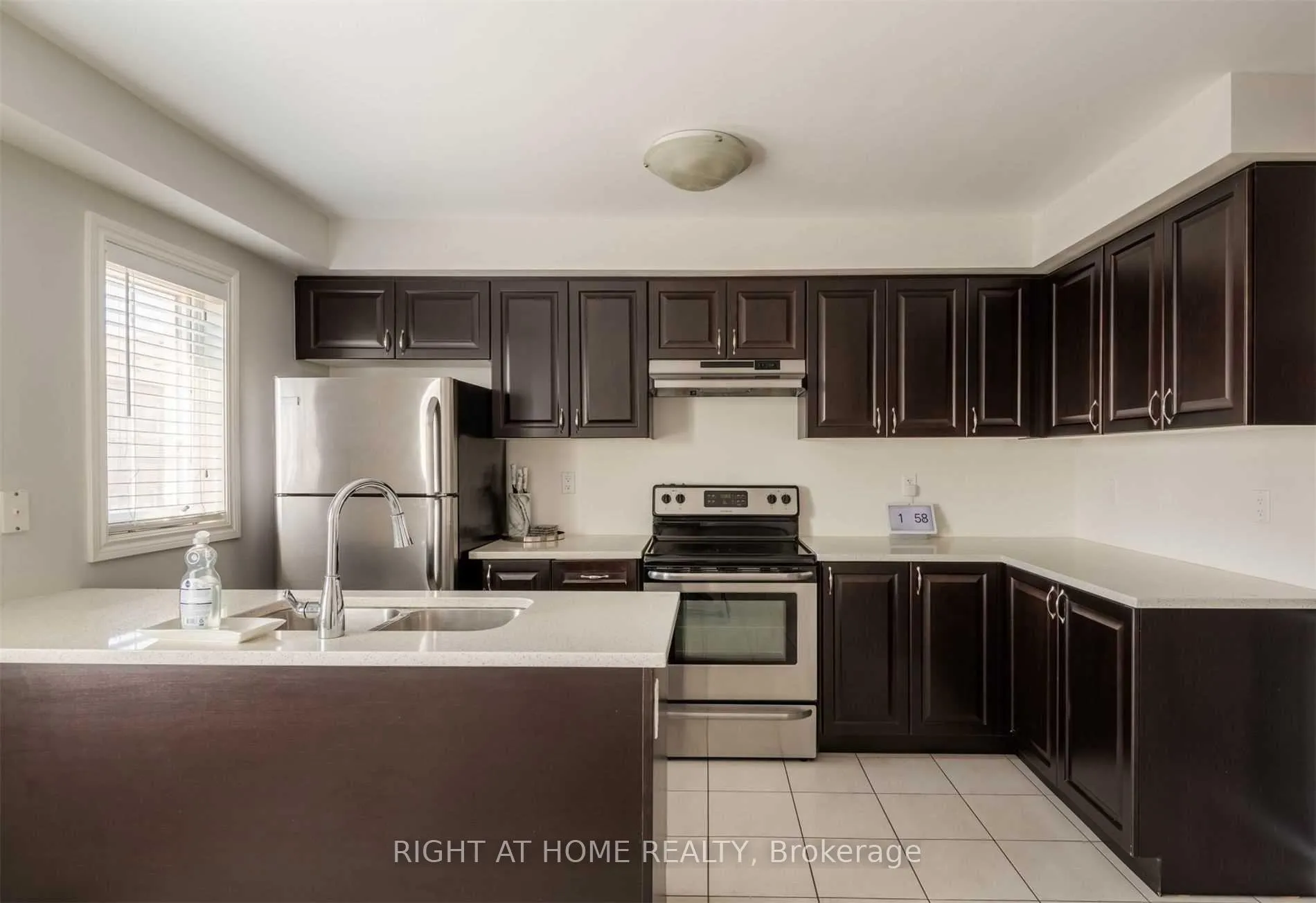 Photo 15 of 8 Magpie Way, Whitby, Blue Grass Meadows — HOMEH