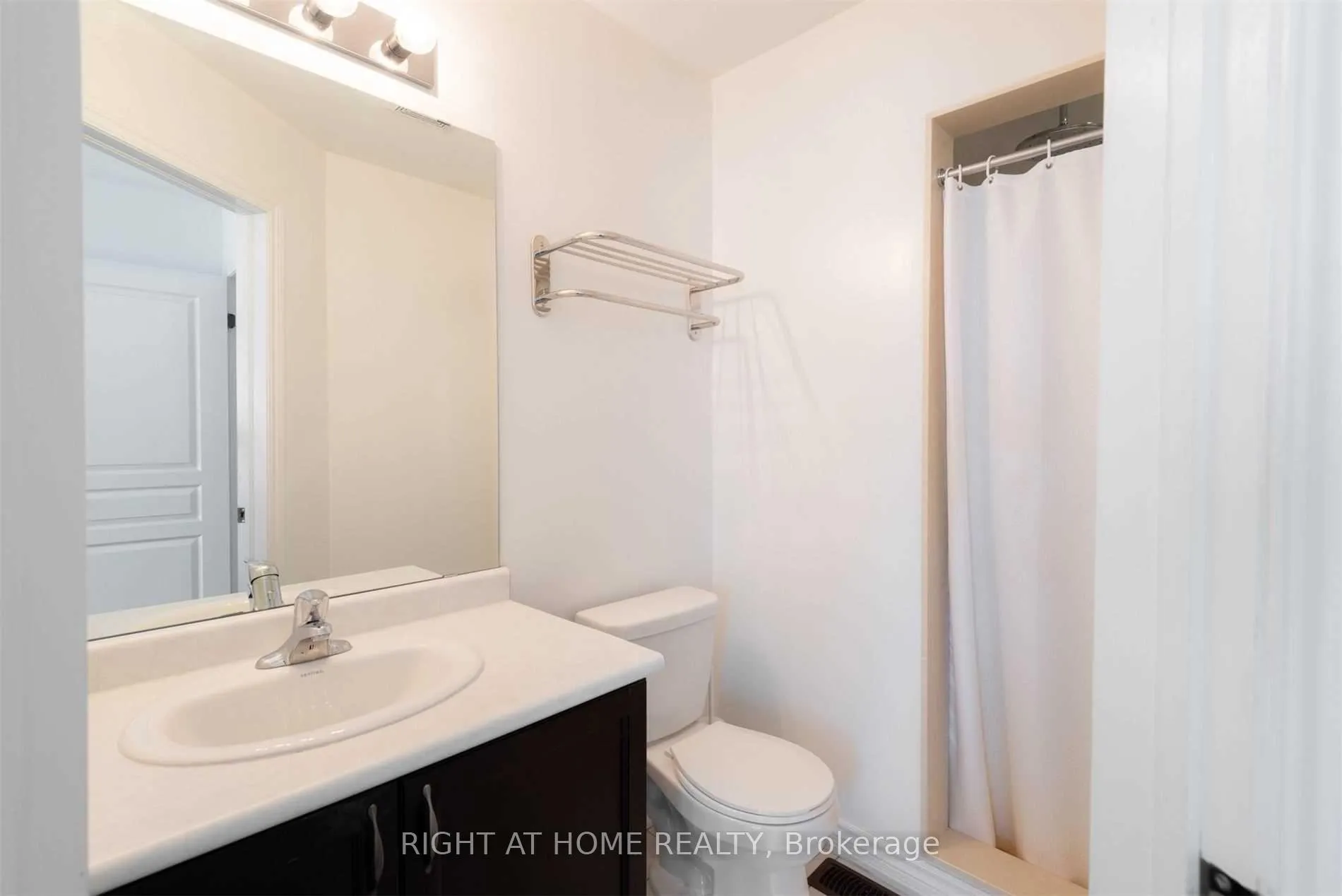 Photo 19 of 8 Magpie Way, Whitby, Blue Grass Meadows — HOMEH