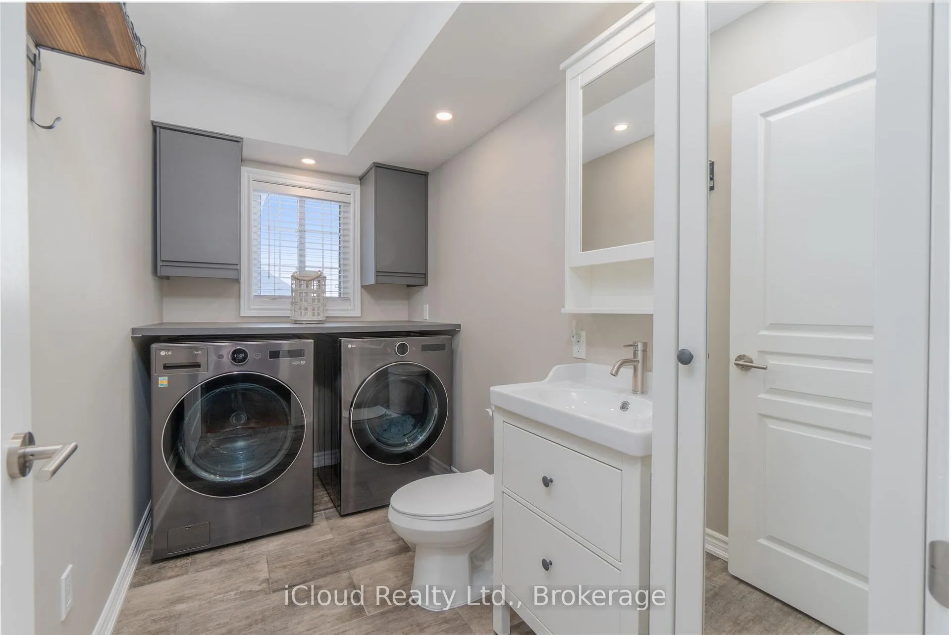 Photo 15 of 869 Greenwood Crescent, Shelburne — HOMEH
