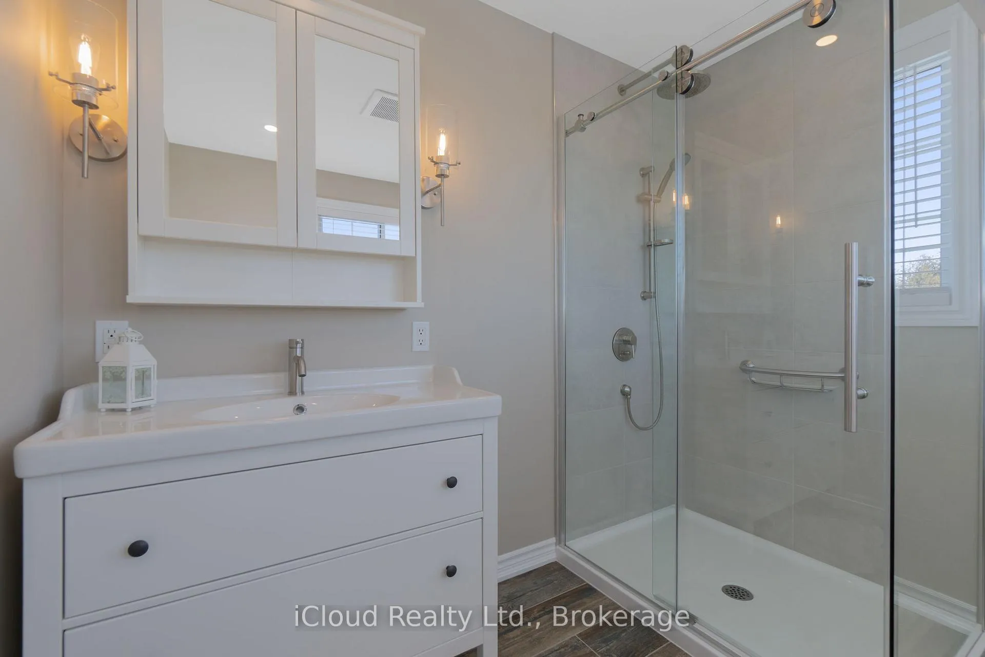 Photo 20 of 869 Greenwood Crescent, Shelburne — HOMEH