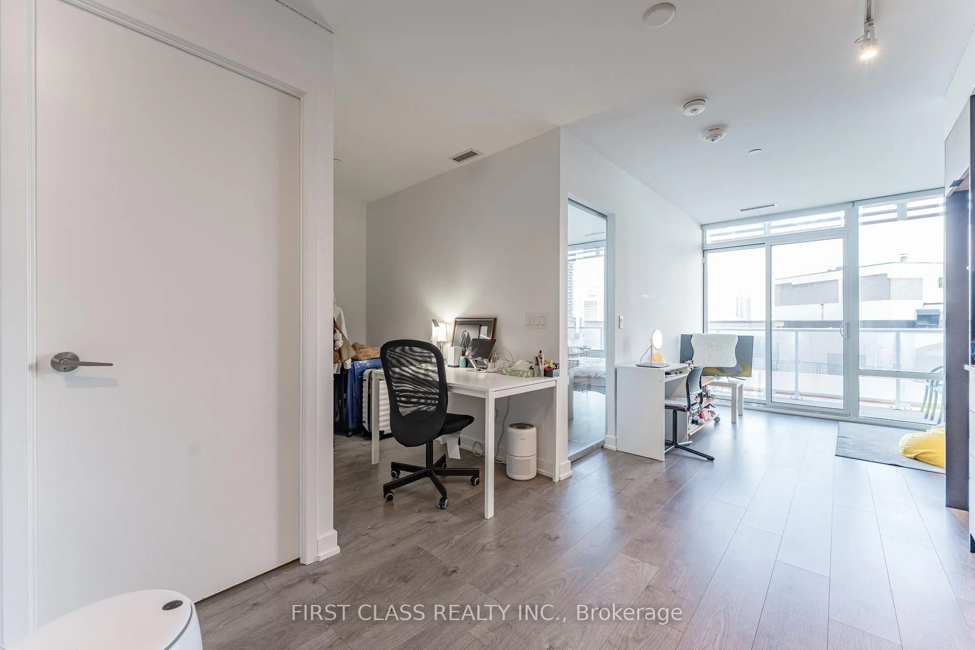 Photo 4 of Unit 1602, 18 Maitland Terrace, Toronto, Church-Yonge Corridor — HOMEH