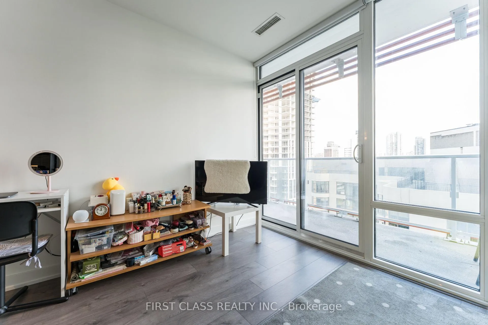 Photo 6 of Unit 1602, 18 Maitland Terrace, Toronto, Church-Yonge Corridor — HOMEH