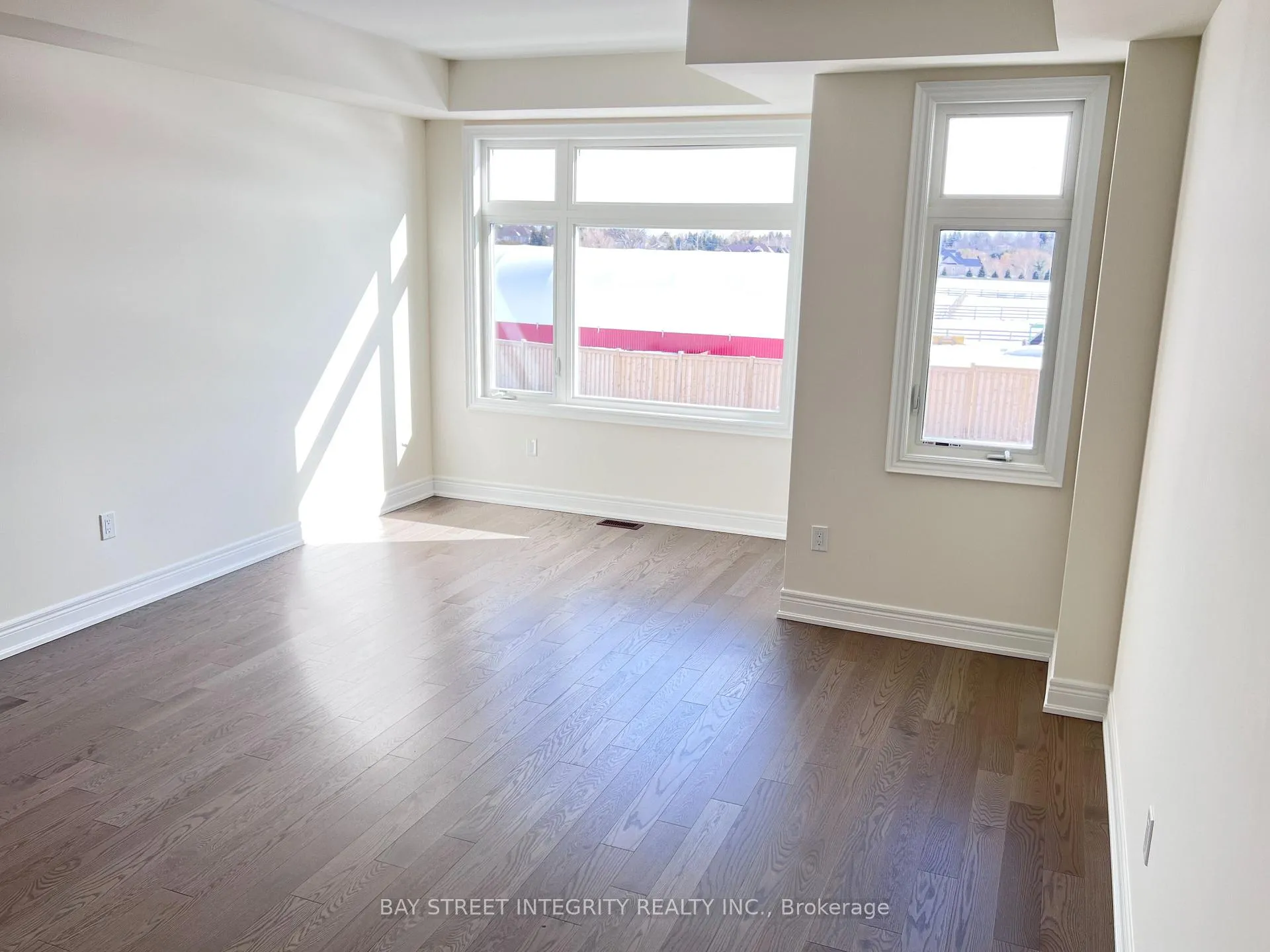 Photo 11 of 139 Berczy Green Drive, Markham, Rural Markham — HOMEH