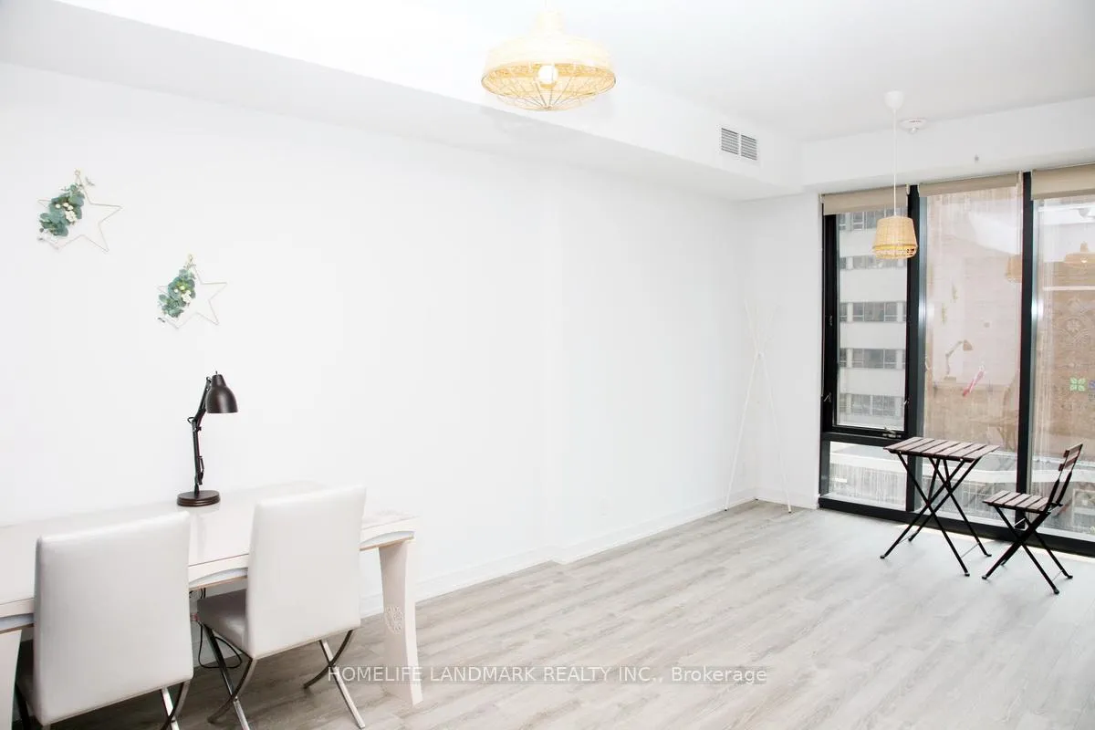 Photo 5 of Unit 306, 28 Wellesley Street E, Toronto, Church-Yonge Corridor — HOMEH