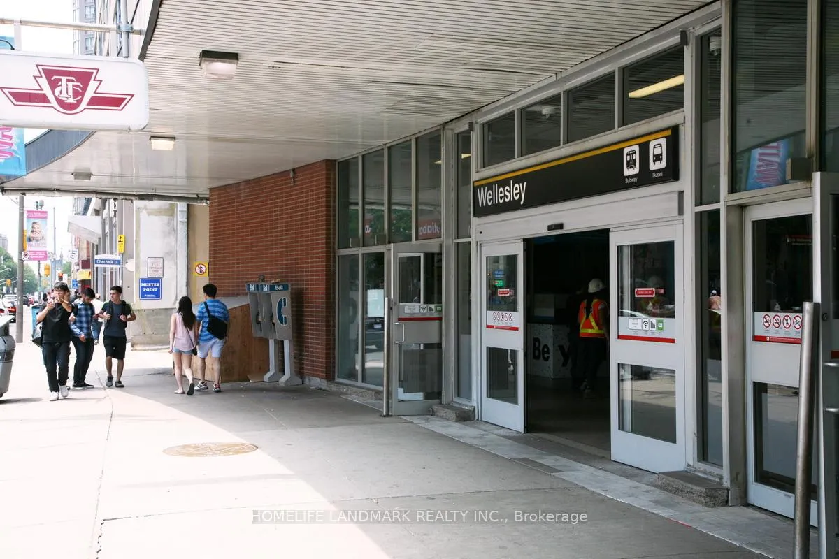 Photo 16 of Unit 306, 28 Wellesley Street E, Toronto, Church-Yonge Corridor — HOMEH