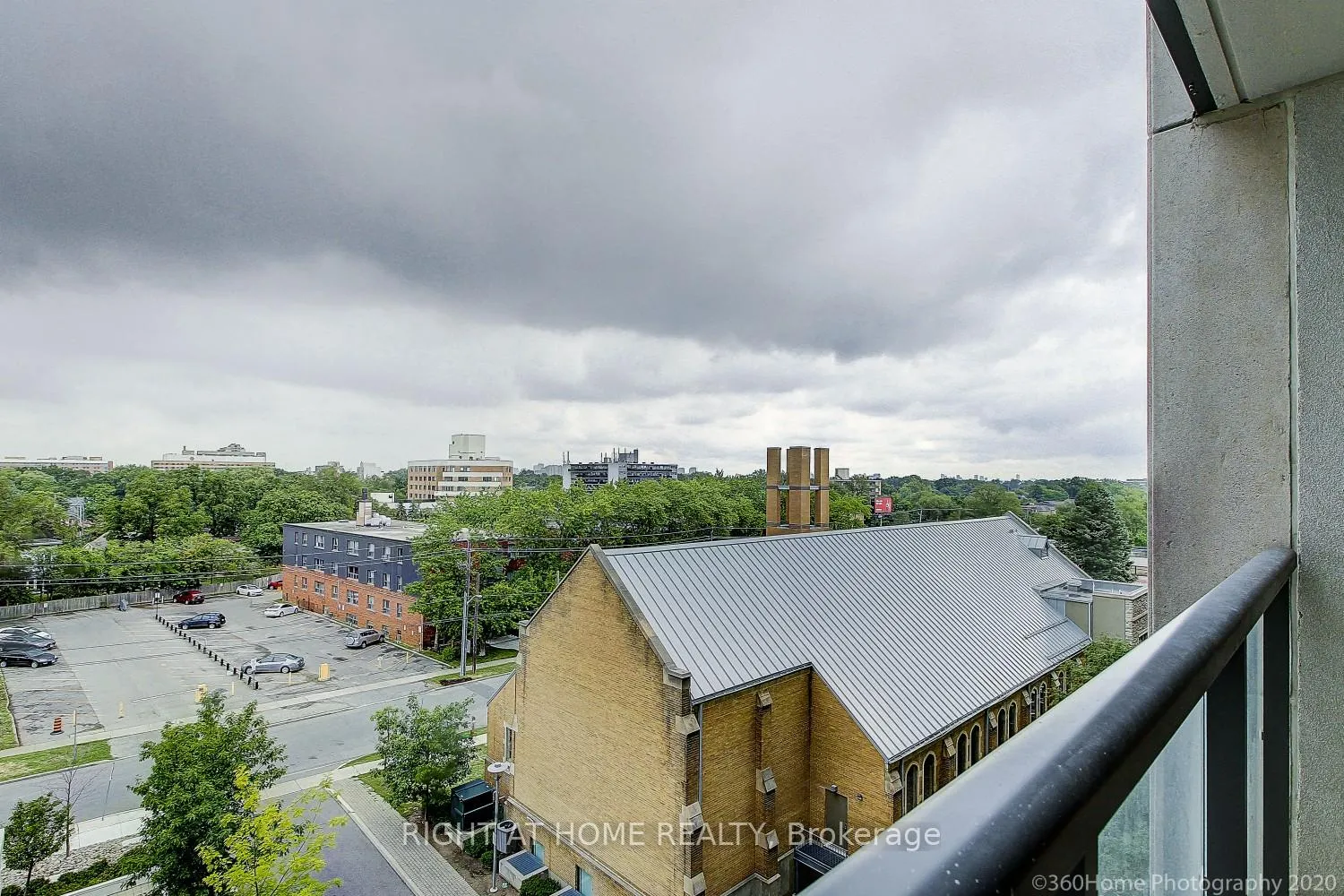 Photo 3 of Unit 608, 35 Saranac Boulevard, Toronto, Englemount-Lawrence — HOMEH