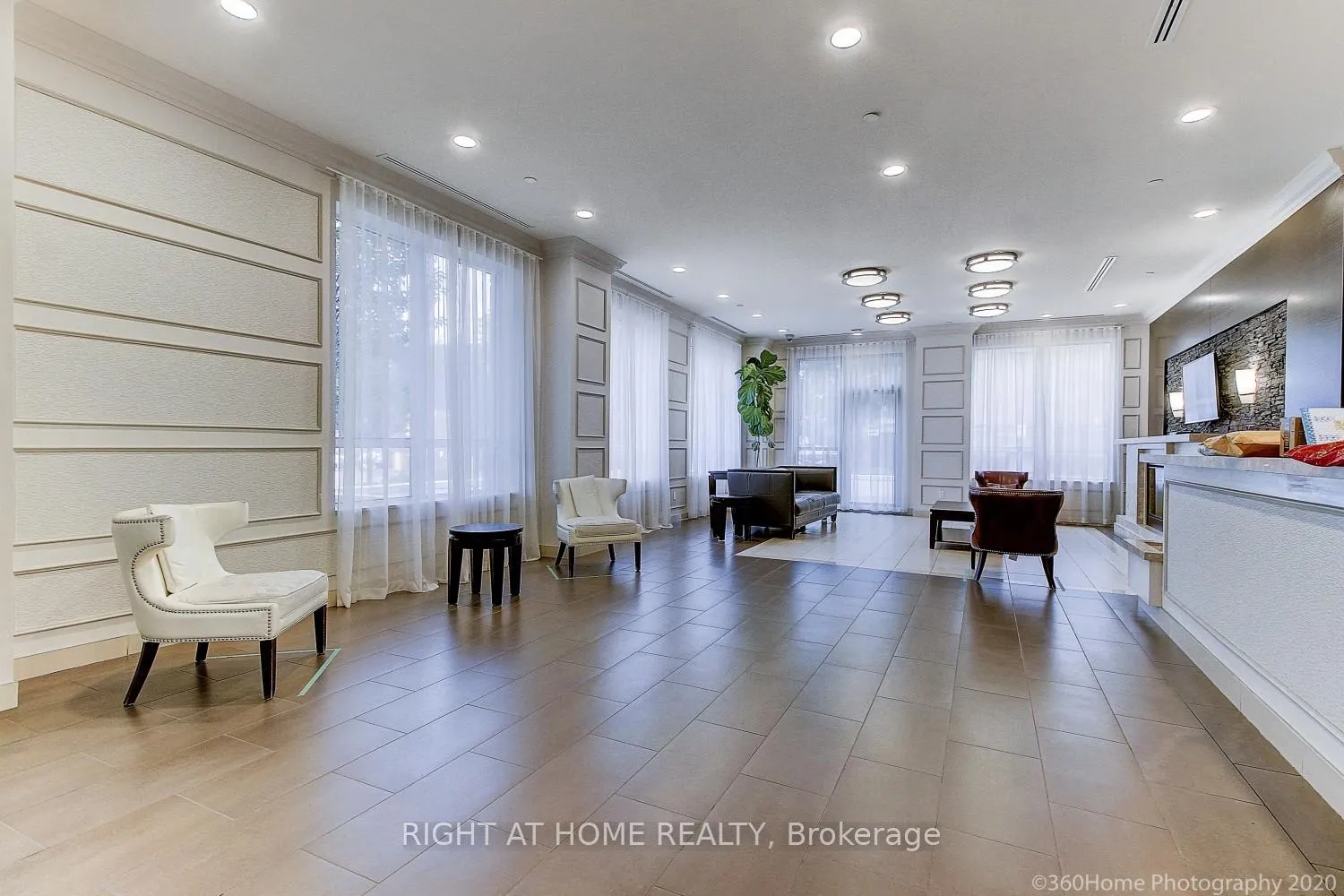 Photo 4 of Unit 608, 35 Saranac Boulevard, Toronto, Englemount-Lawrence — HOMEH
