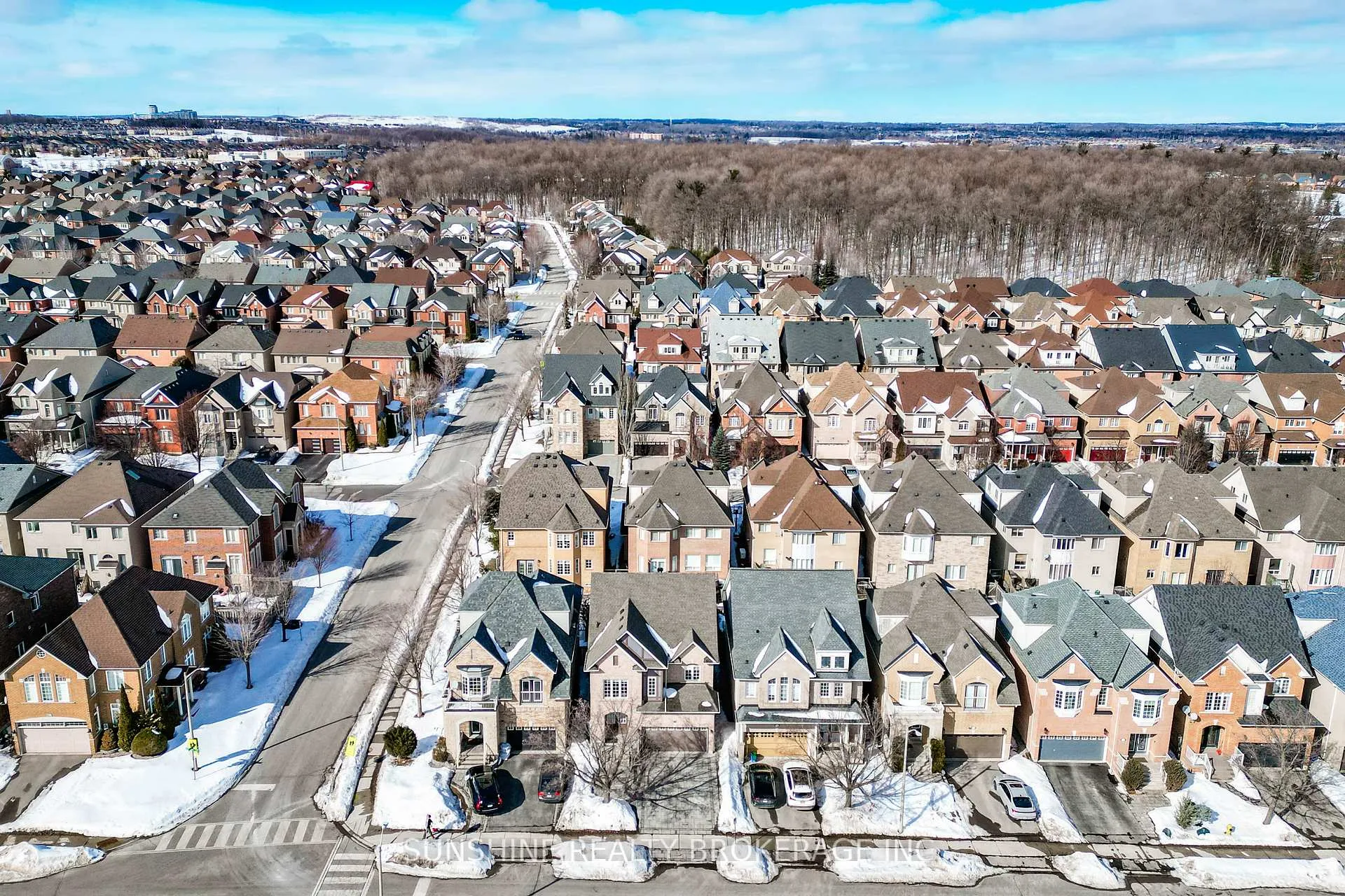 Photo 8 of 86 Mistysugar Trail, Vaughan, Patterson — HOMEH