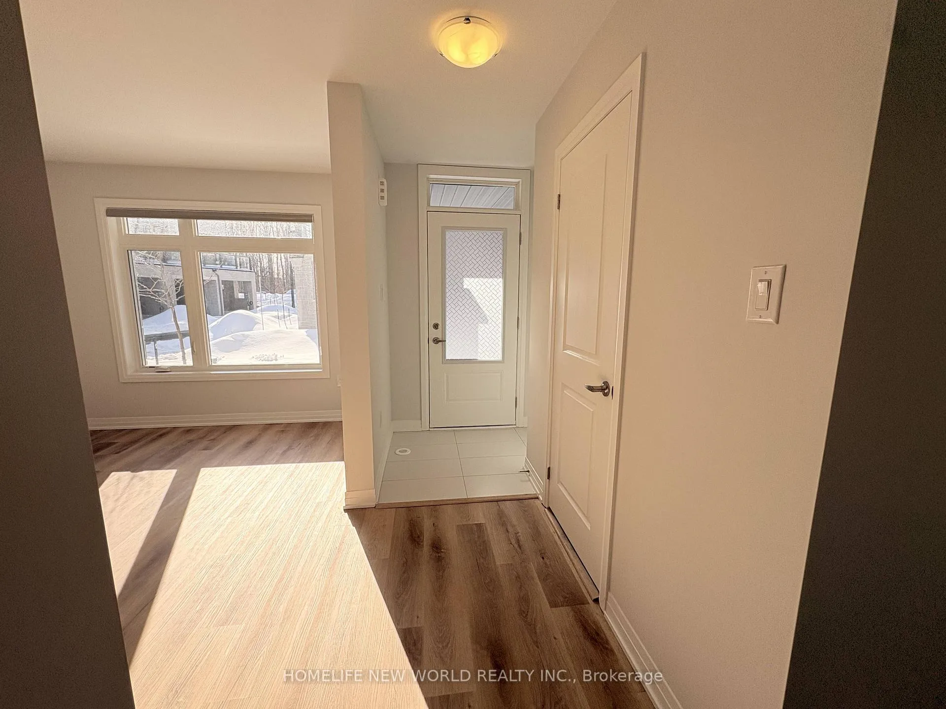 Photo 4 of 8 Lounts Lane, Markham, Cornell — HOMEH
