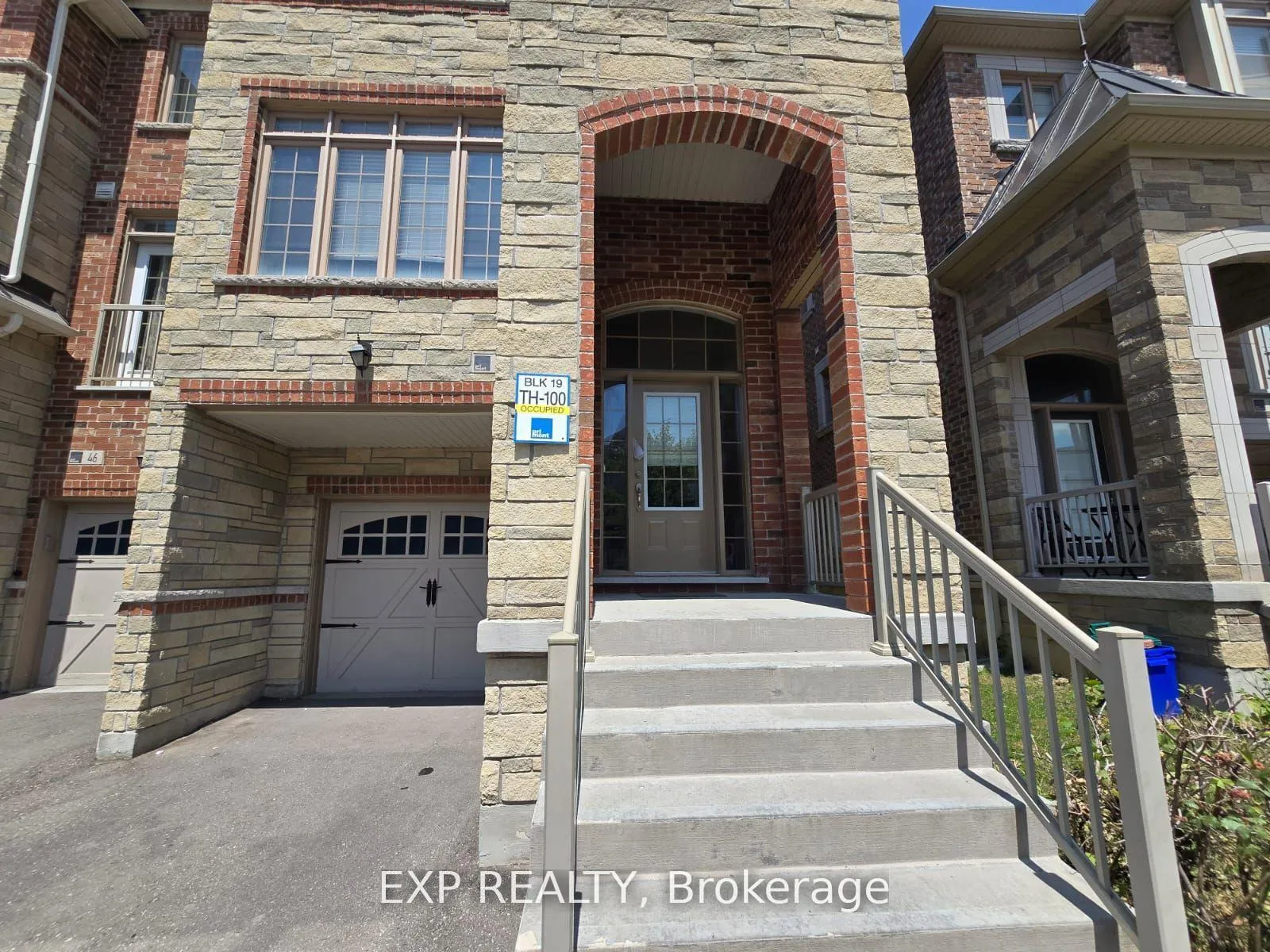 Photo 2 of 50 Farooq Boulevard N, Vaughan, Vellore Village — HOMEH