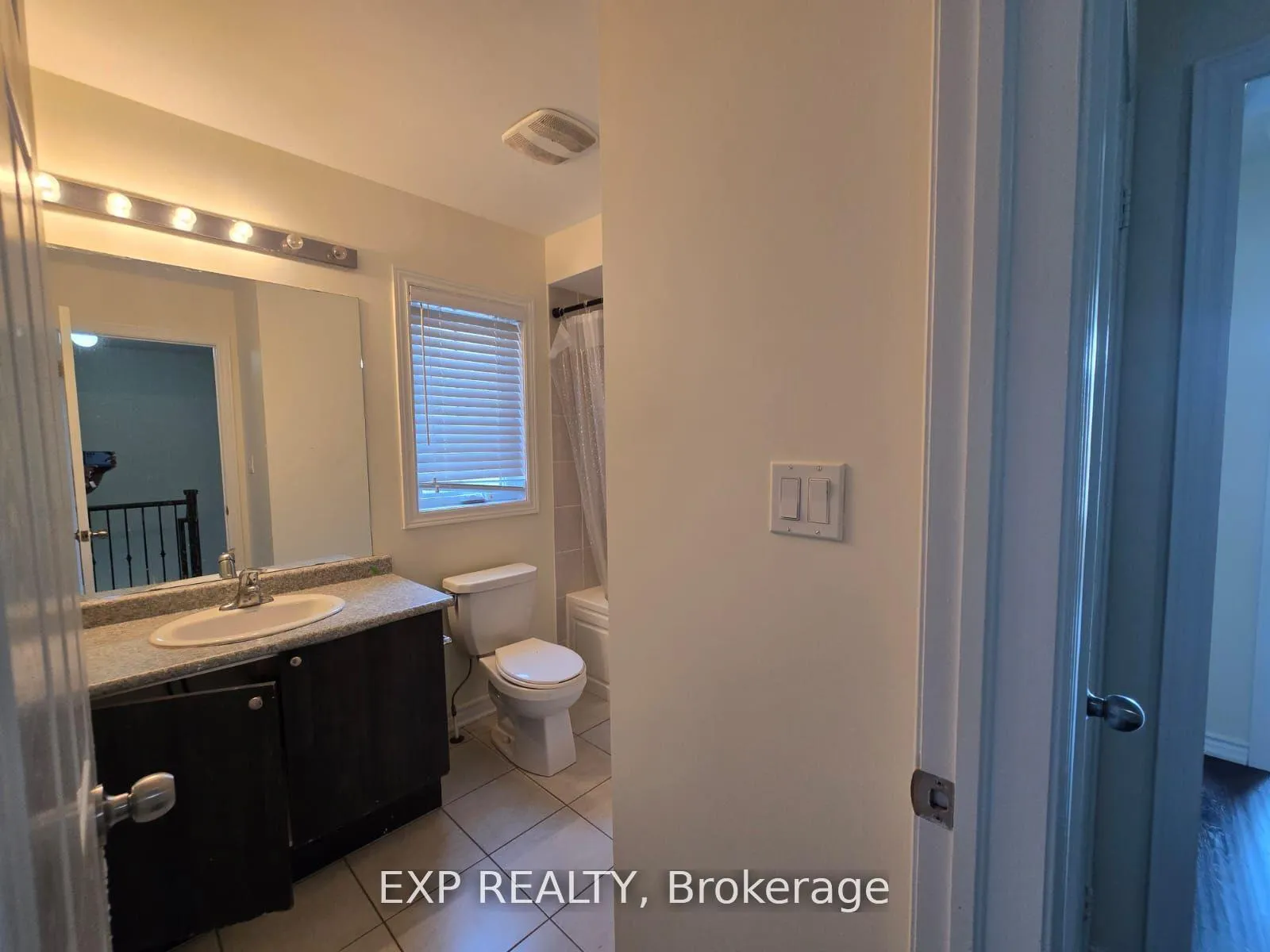 Photo 31 of 50 Farooq Boulevard N, Vaughan, Vellore Village — HOMEH