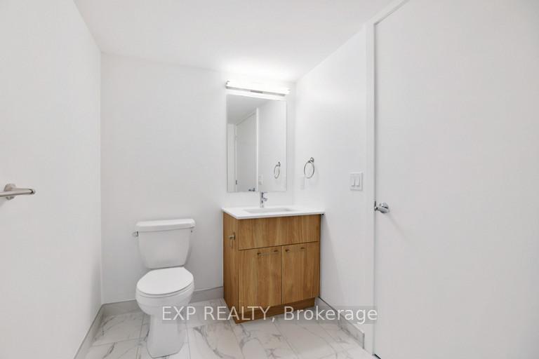 Photo 4 of Unit 301, 29 Robinson Avenue, Ottawa, Sandy Hill — HOMEH