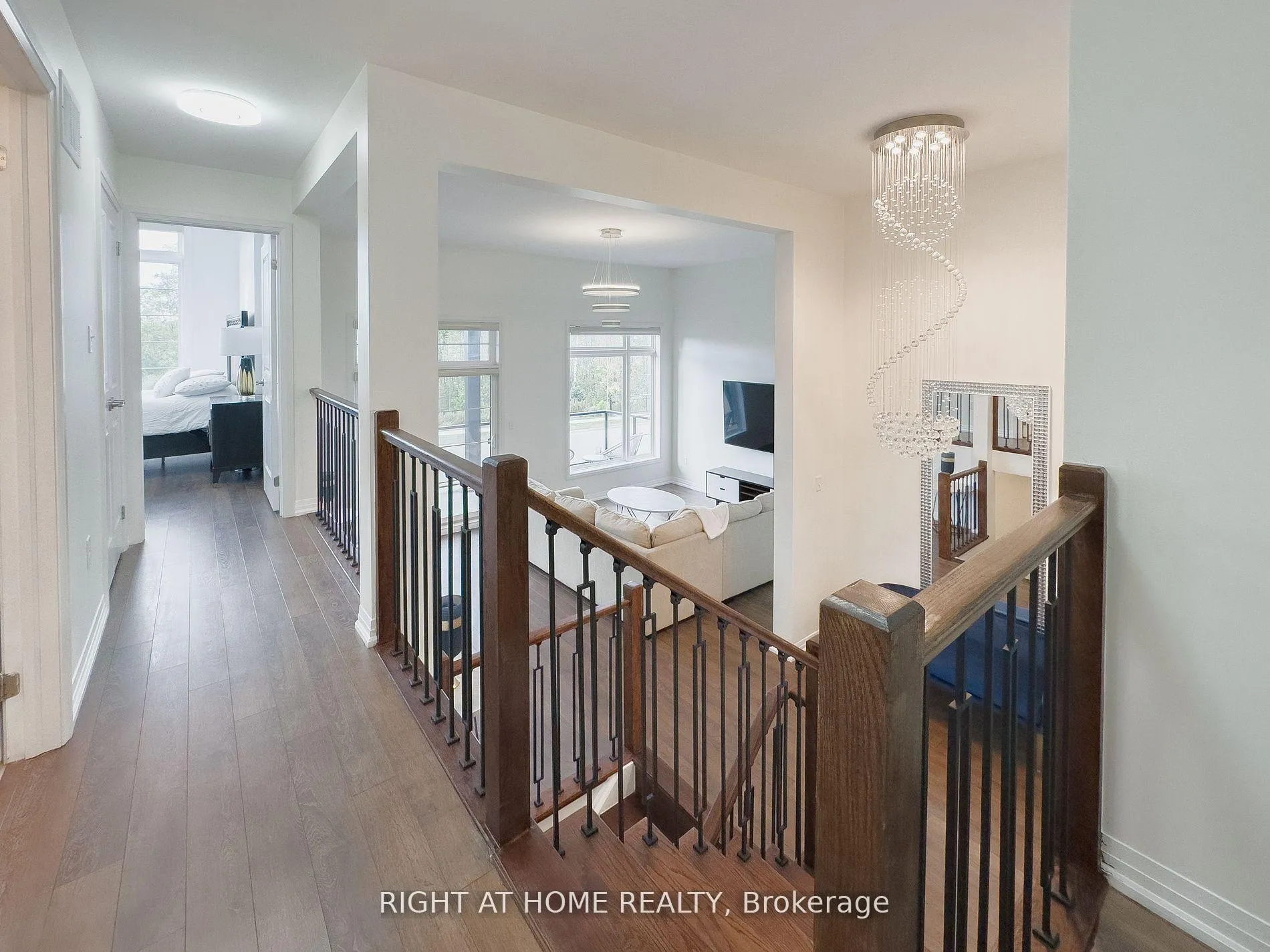 Photo 19 of 8 Greenwich Street, Barrie, Ardagh — HOMEH