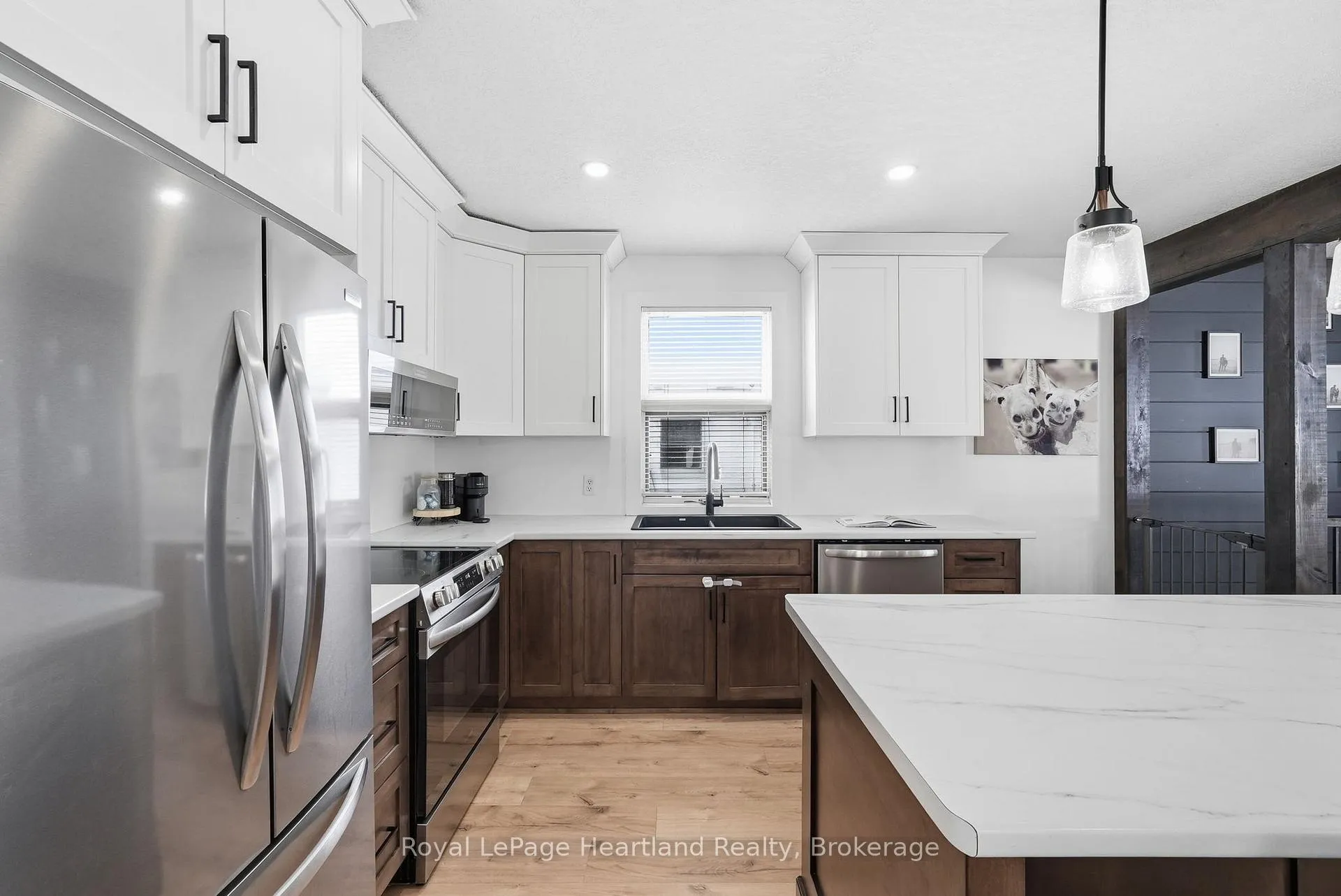 Photo 9 of 127 Carling Terrace, North Huron, Wingham — HOMEH