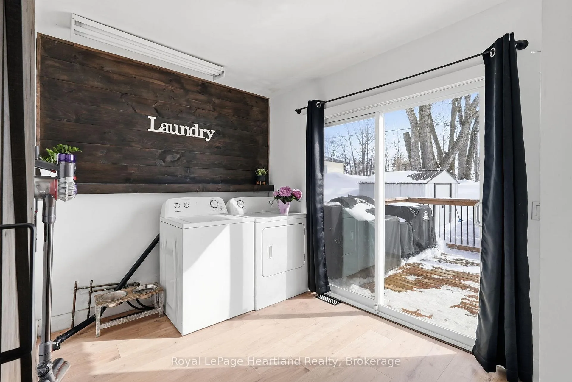 Photo 15 of 127 Carling Terrace, North Huron, Wingham — HOMEH