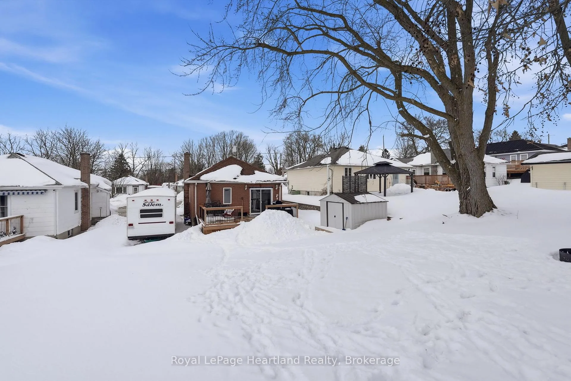 Photo 21 of 127 Carling Terrace, North Huron, Wingham — HOMEH