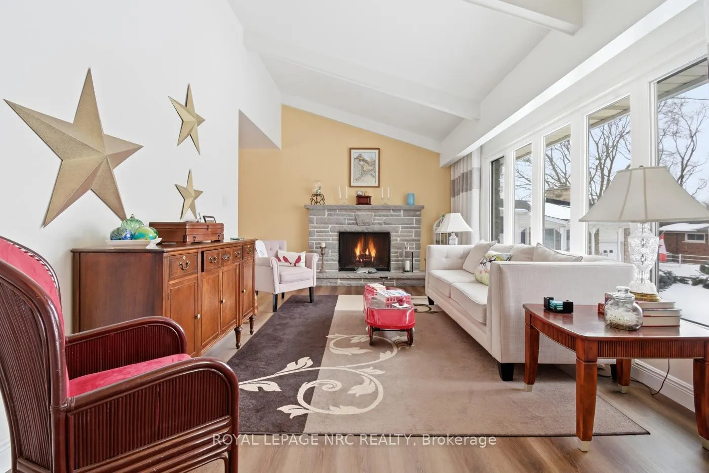 Photo 5 of 5210 Timothy Crescent, Niagara Falls, Morrison — HOMEH