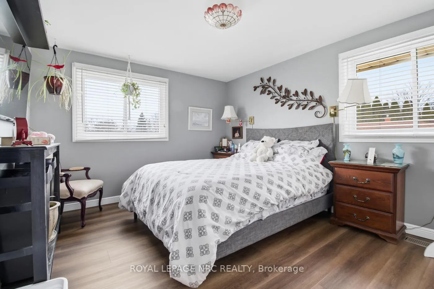 Photo 25 of 5210 Timothy Crescent, Niagara Falls, Morrison — HOMEH