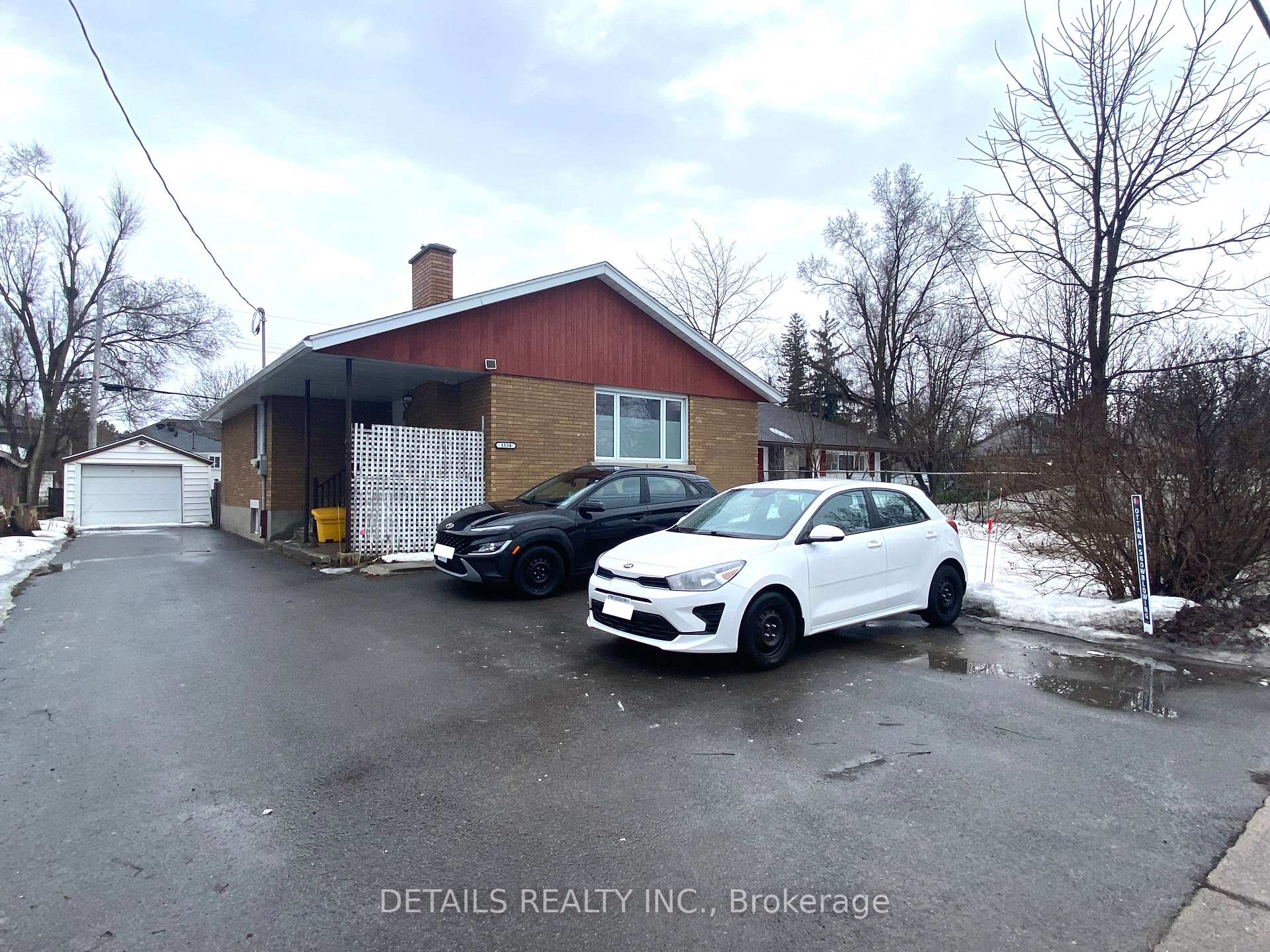 Photo 3 of 1534 Baseline Road, Ottawa, Meadowlands/St. Claire Gardens — HOMEH