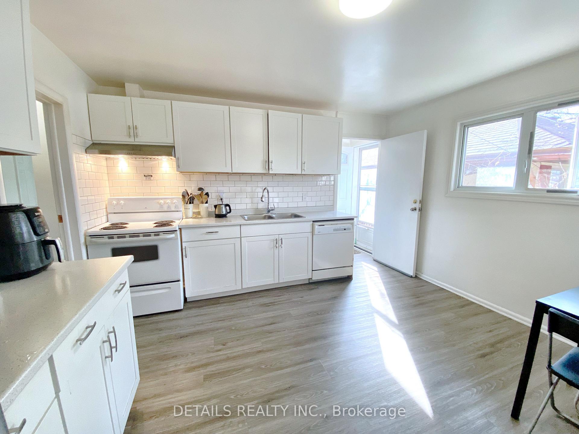 Photo 9 of 1534 Baseline Road, Ottawa, Meadowlands/St. Claire Gardens — HOMEH