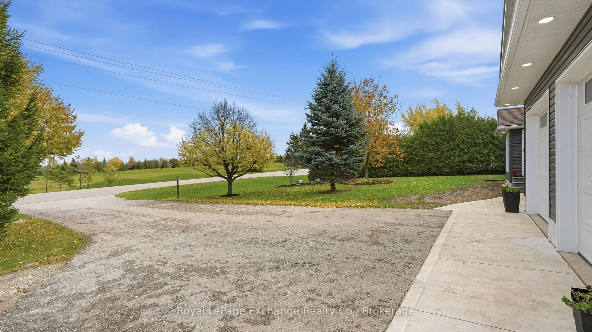Photo 2 of 2295 12th Concession, Huron-Kinloss — HOMEH