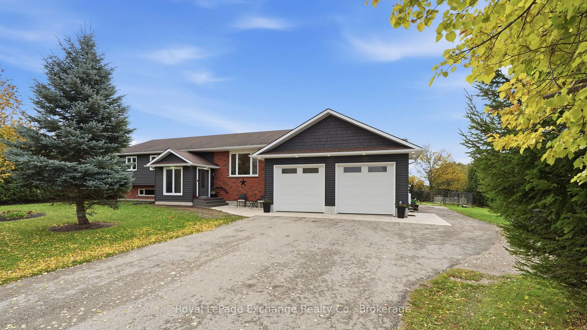 Photo 3 of 2295 12th Concession, Huron-Kinloss — HOMEH