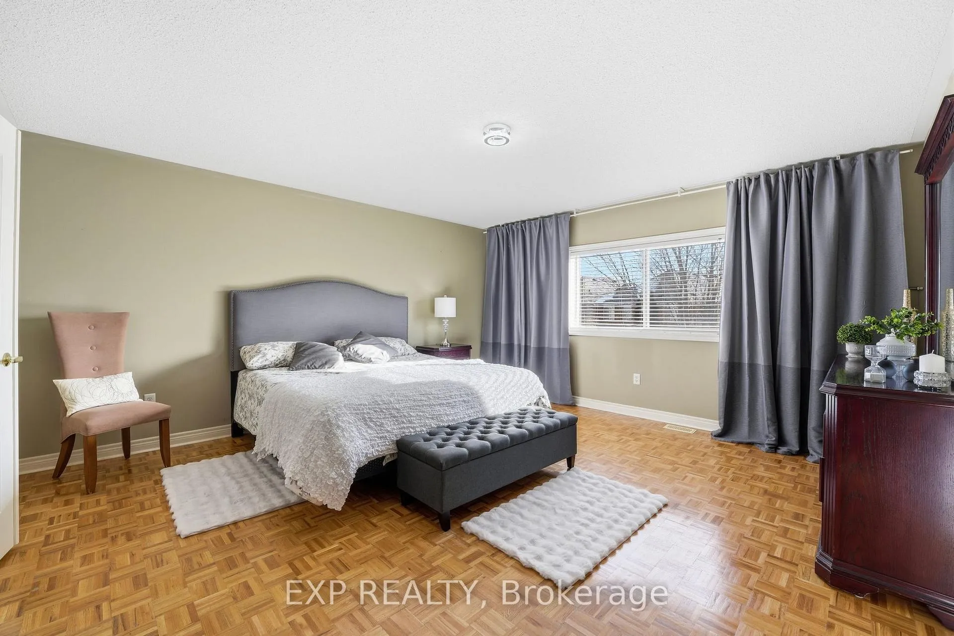 Photo 21 of 6 Flintwood Avenue, Caledon, Bolton West — HOMEH