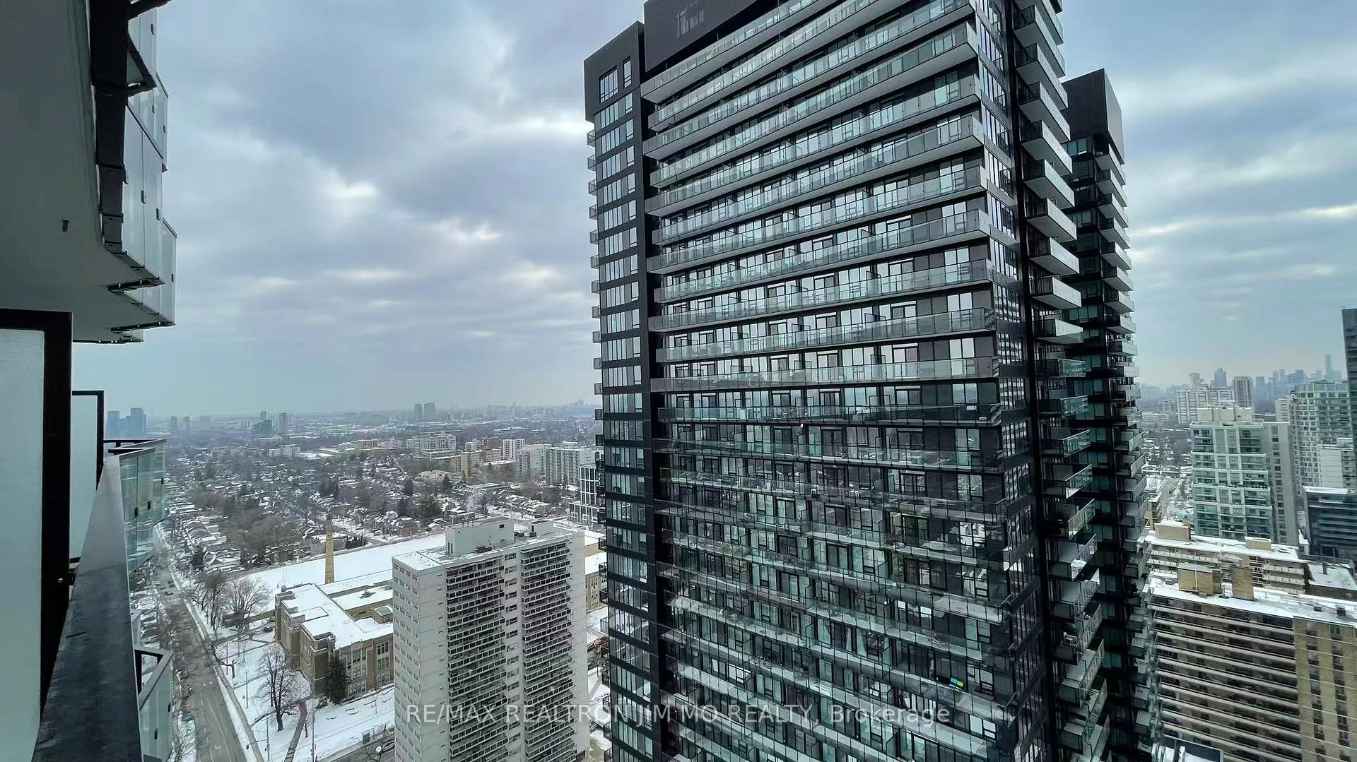 Photo 23 of Unit 2601S, 110 Broadway Avenue, Toronto, Mount Pleasant West — HOMEH