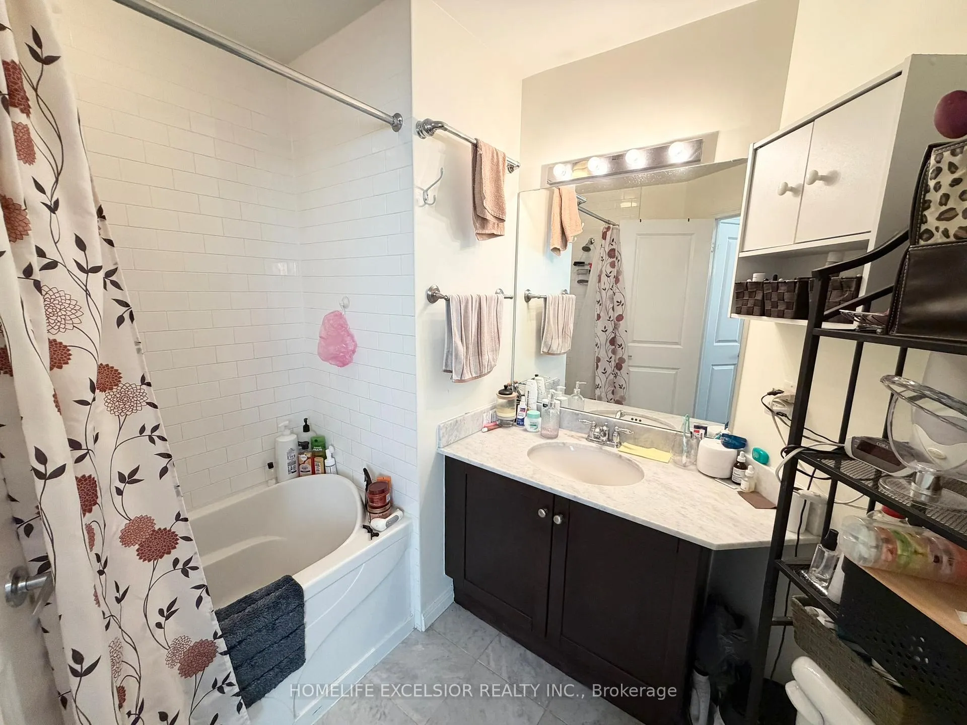 Photo 17 of Unit 2411, 15 Windermere Avenue, Toronto, High Park-Swansea — HOMEH