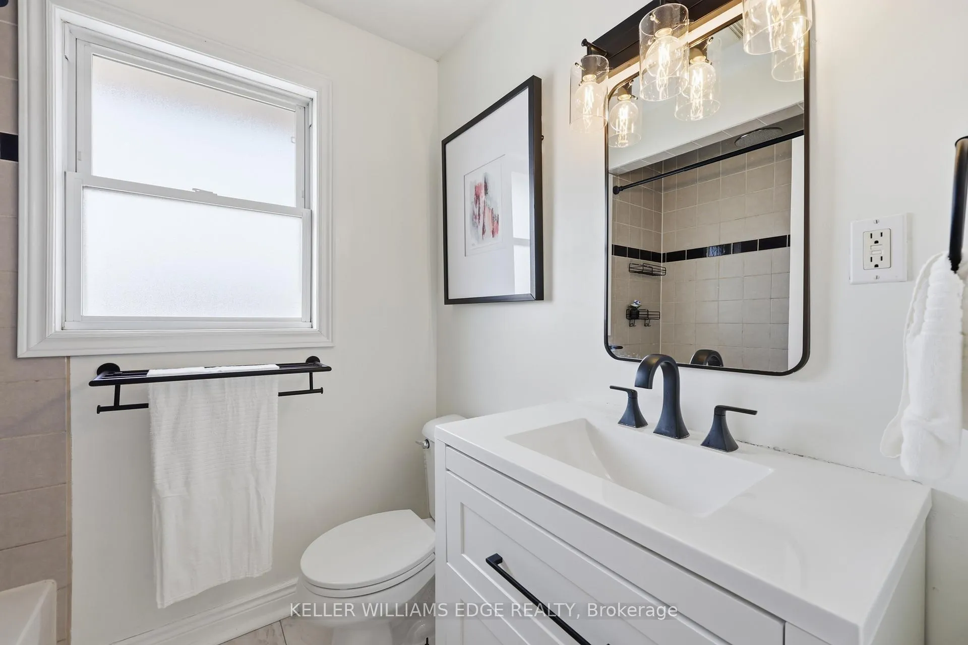 Photo 13 of 4527 Bennett Road, Burlington, Shoreacres — HOMEH
