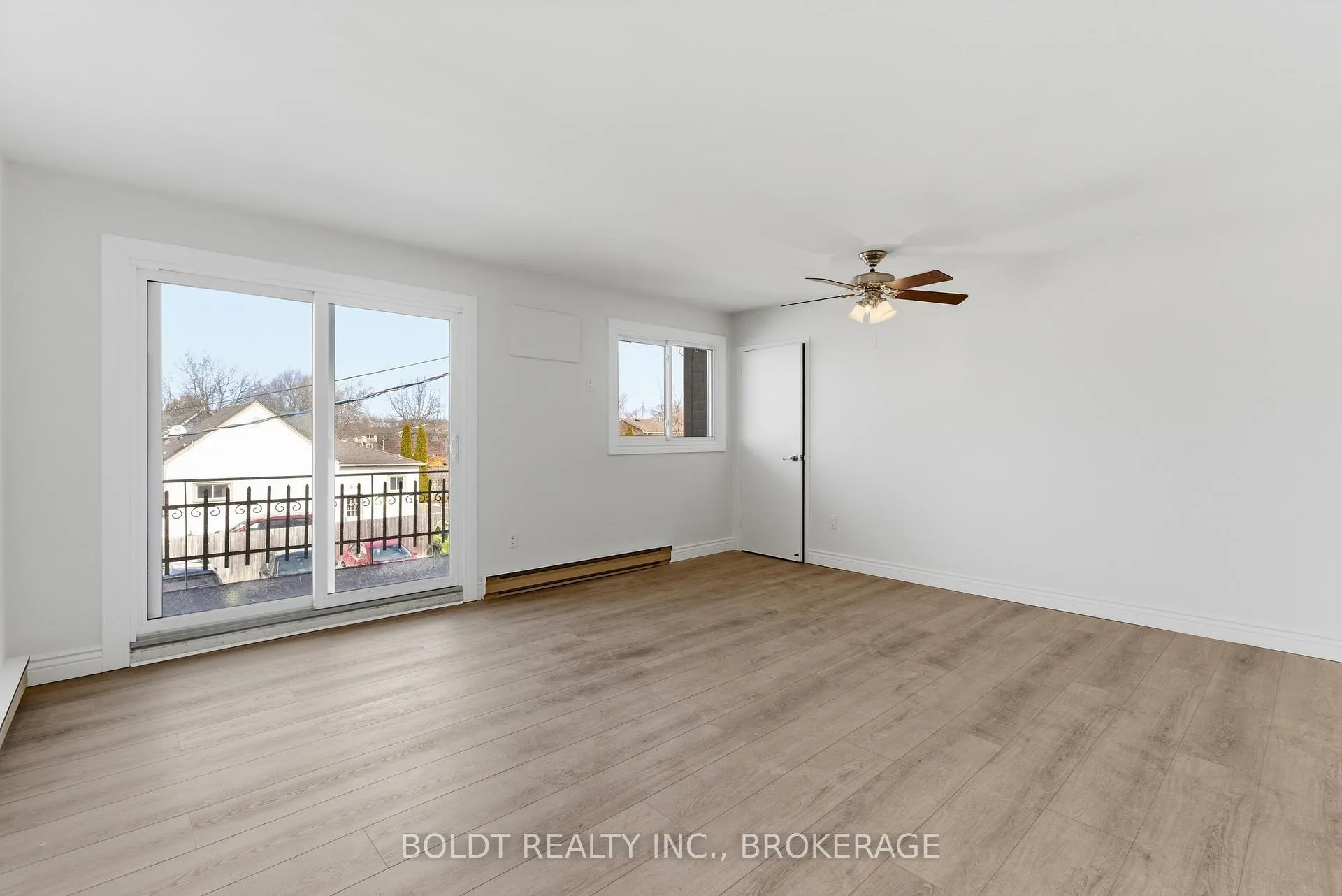 Photo 9 of Unit F, 706 Main Street, Welland, Welland Downtown — HOMEH